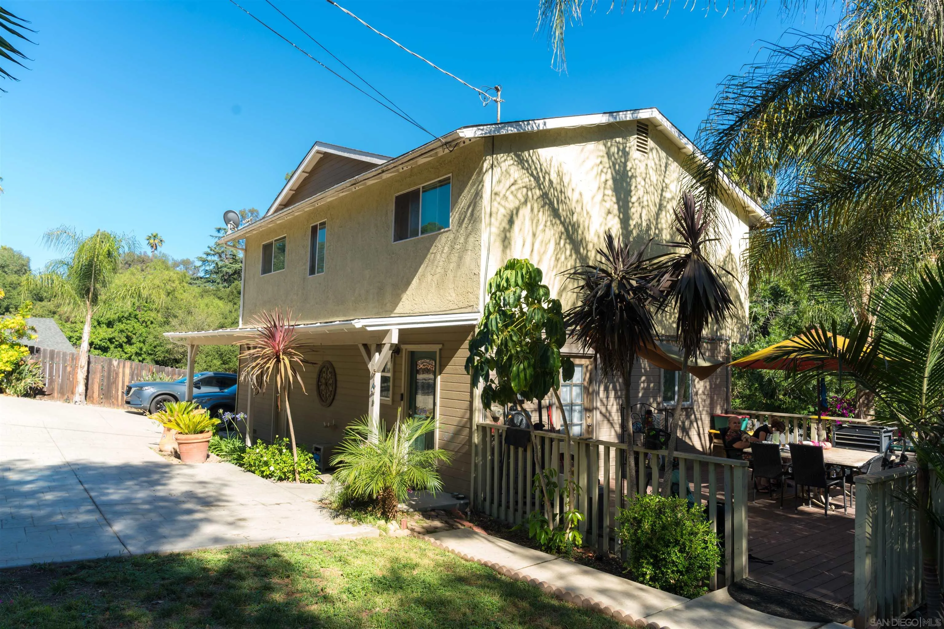 https://cdn.realtyfeed.com/cdn/127/260003672/e50ed1c750206b6b30de24255ac8f4fe.webp