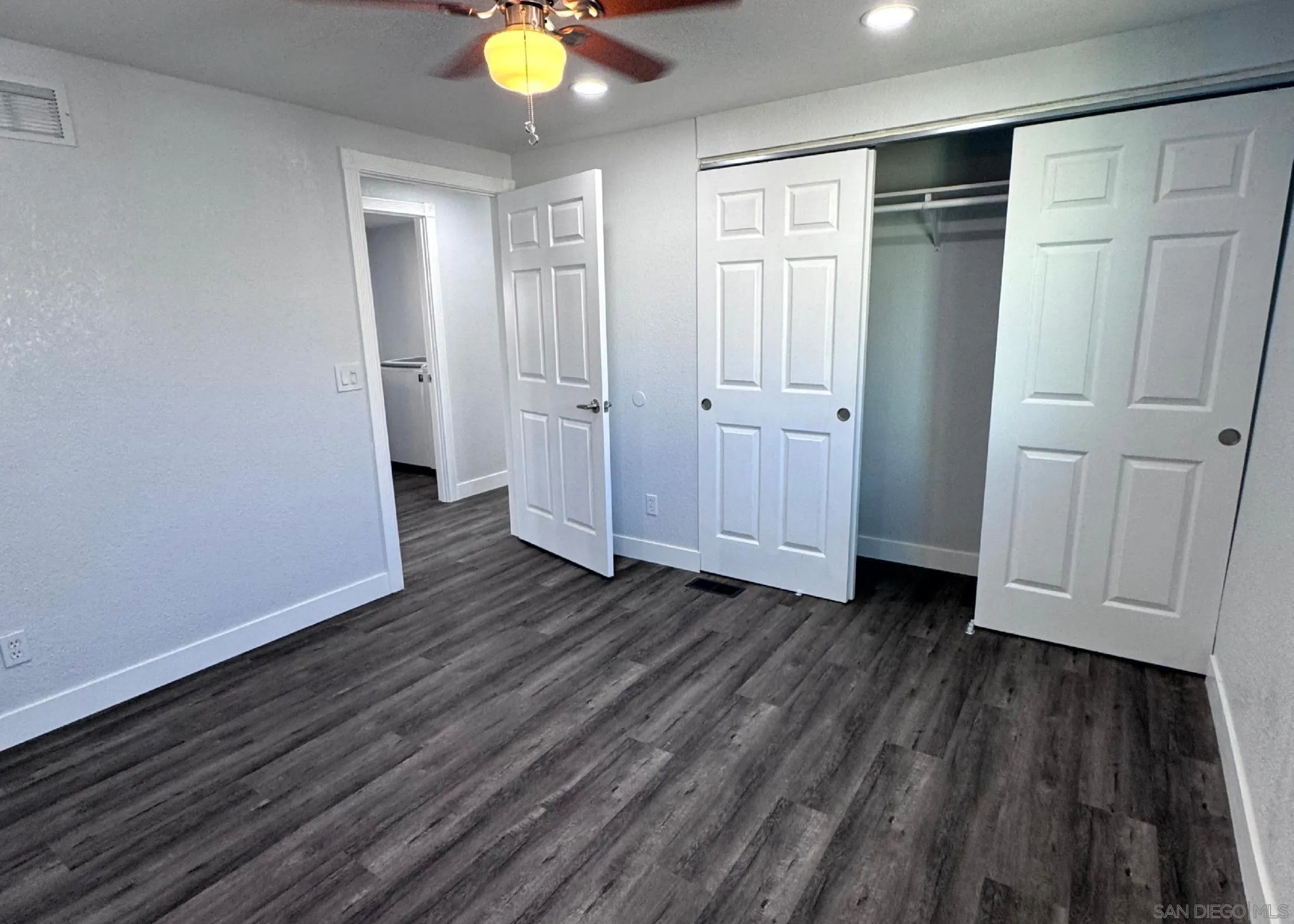 https://cdn.realtyfeed.com/cdn/127/260003674/cd55c89678505608623e7b6c1863b484.webp