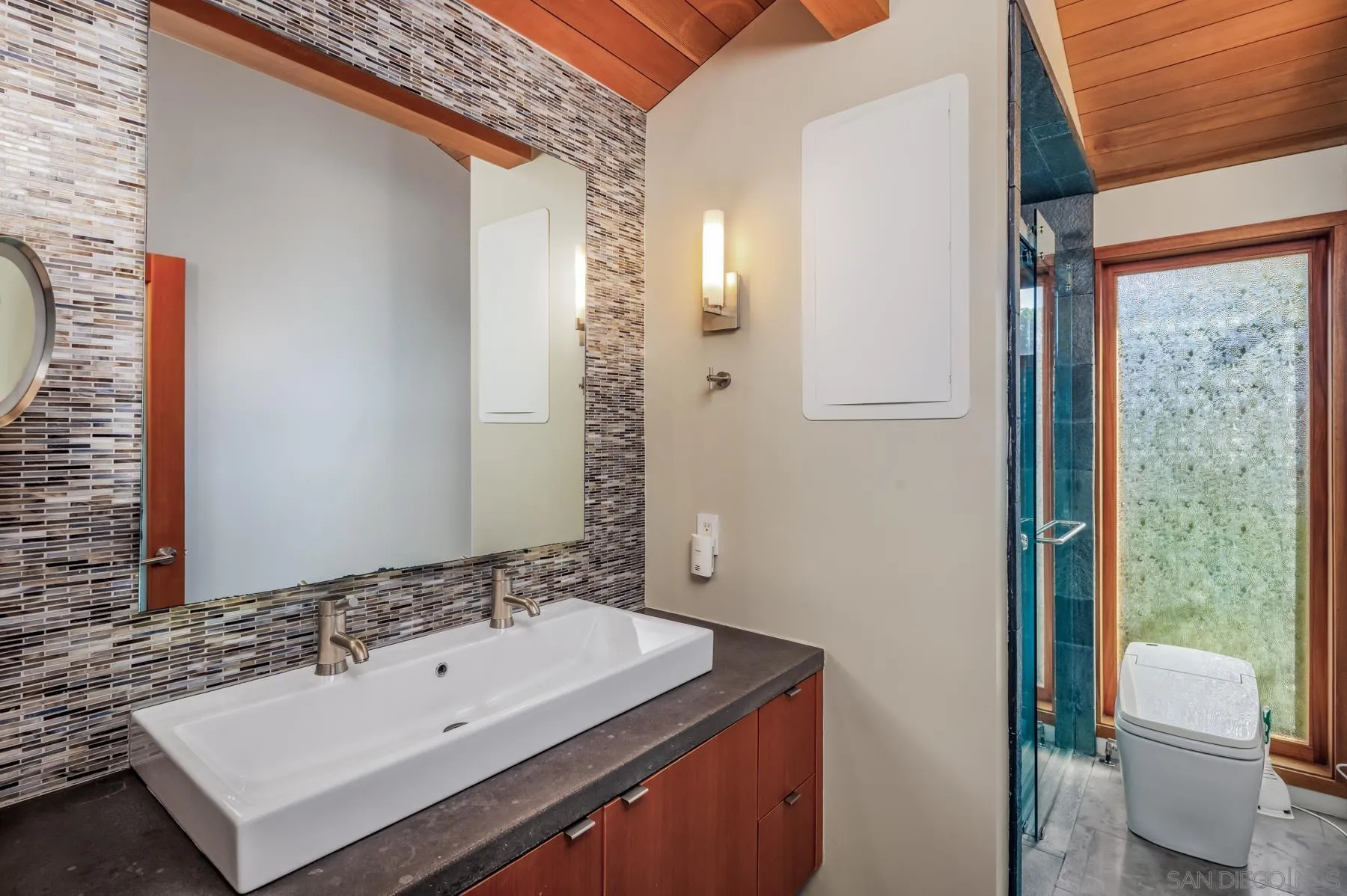 https://cdn.realtyfeed.com/cdn/127/260003675/6cf943534ff50120c31345ac1501c38f.webp