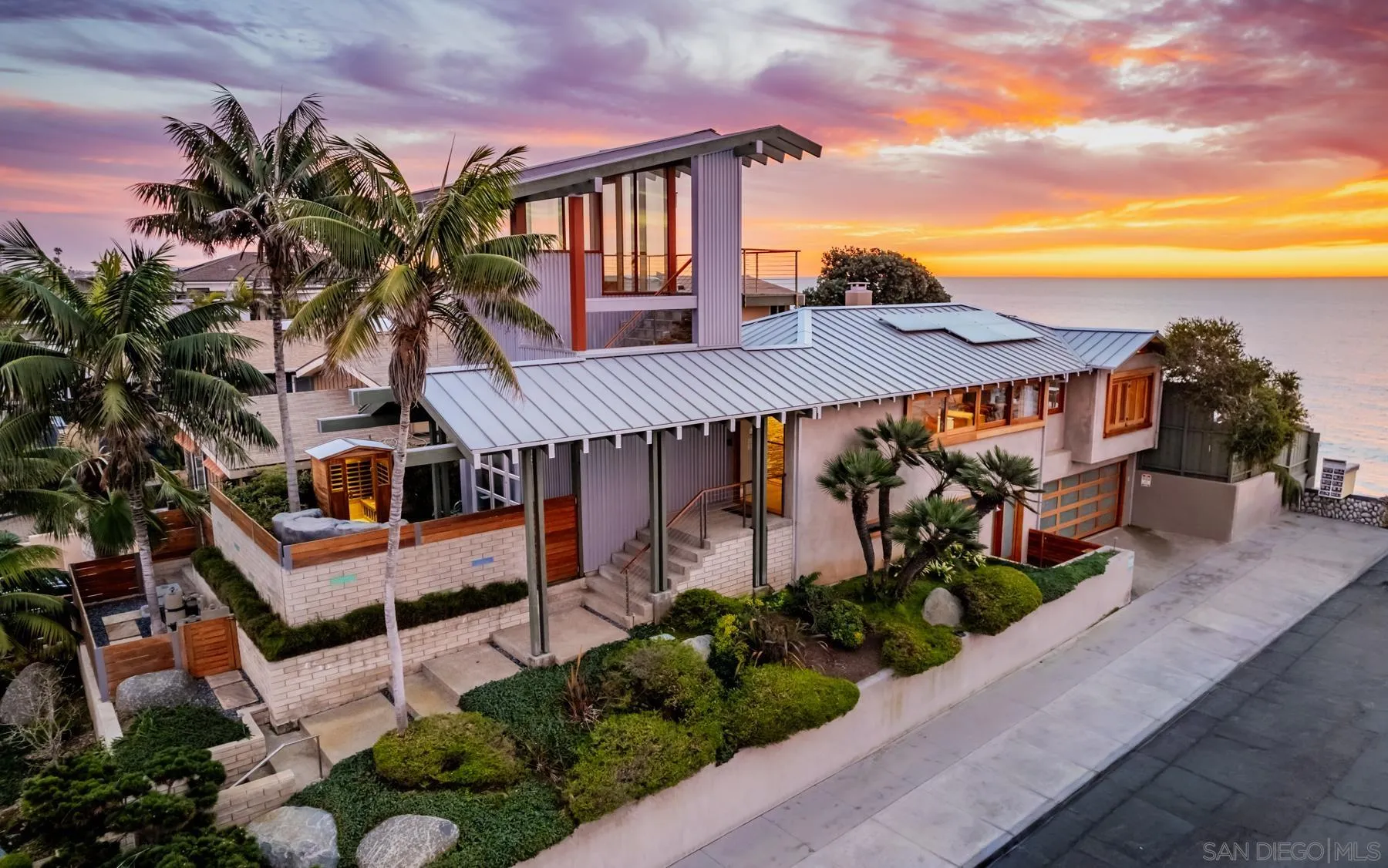 https://cdn.realtyfeed.com/cdn/127/260003675/b72bc4b9c982bc259c54c83329bd35c1.webp