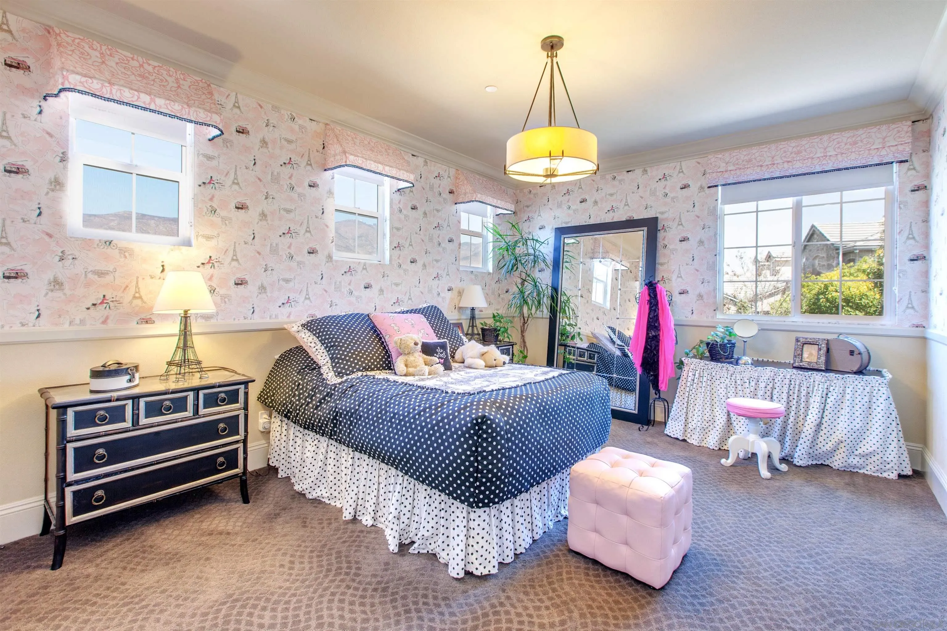 https://cdn.realtyfeed.com/cdn/127/260003677/6762306b519ec403ed89923166e6ce80.webp