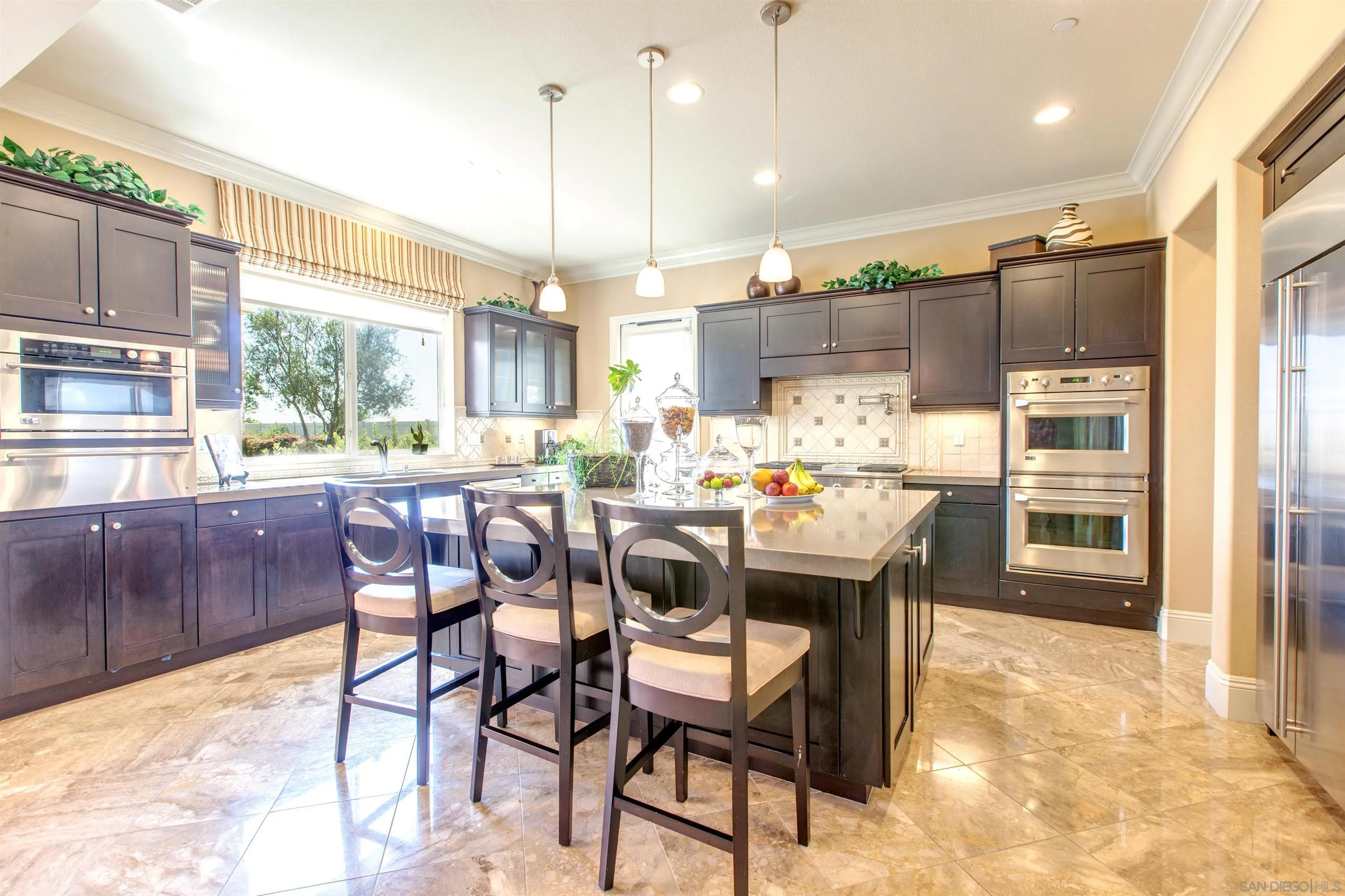 https://cdn.realtyfeed.com/cdn/127/260003677/d0049827e185eed849c4d0996900ede8.webp