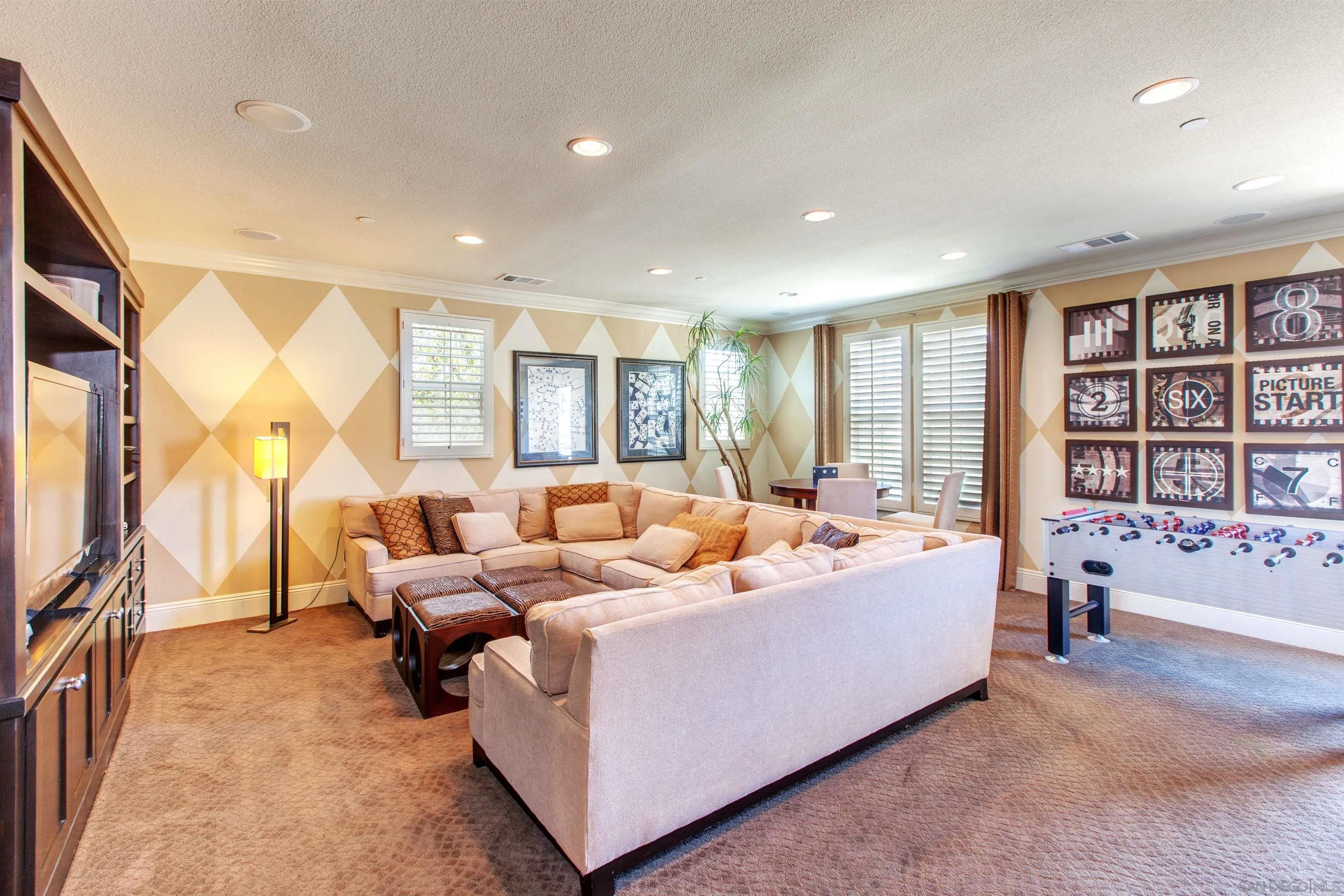 https://cdn.realtyfeed.com/cdn/127/260003677/ecfecbb72990e05752e69605668b2862.webp