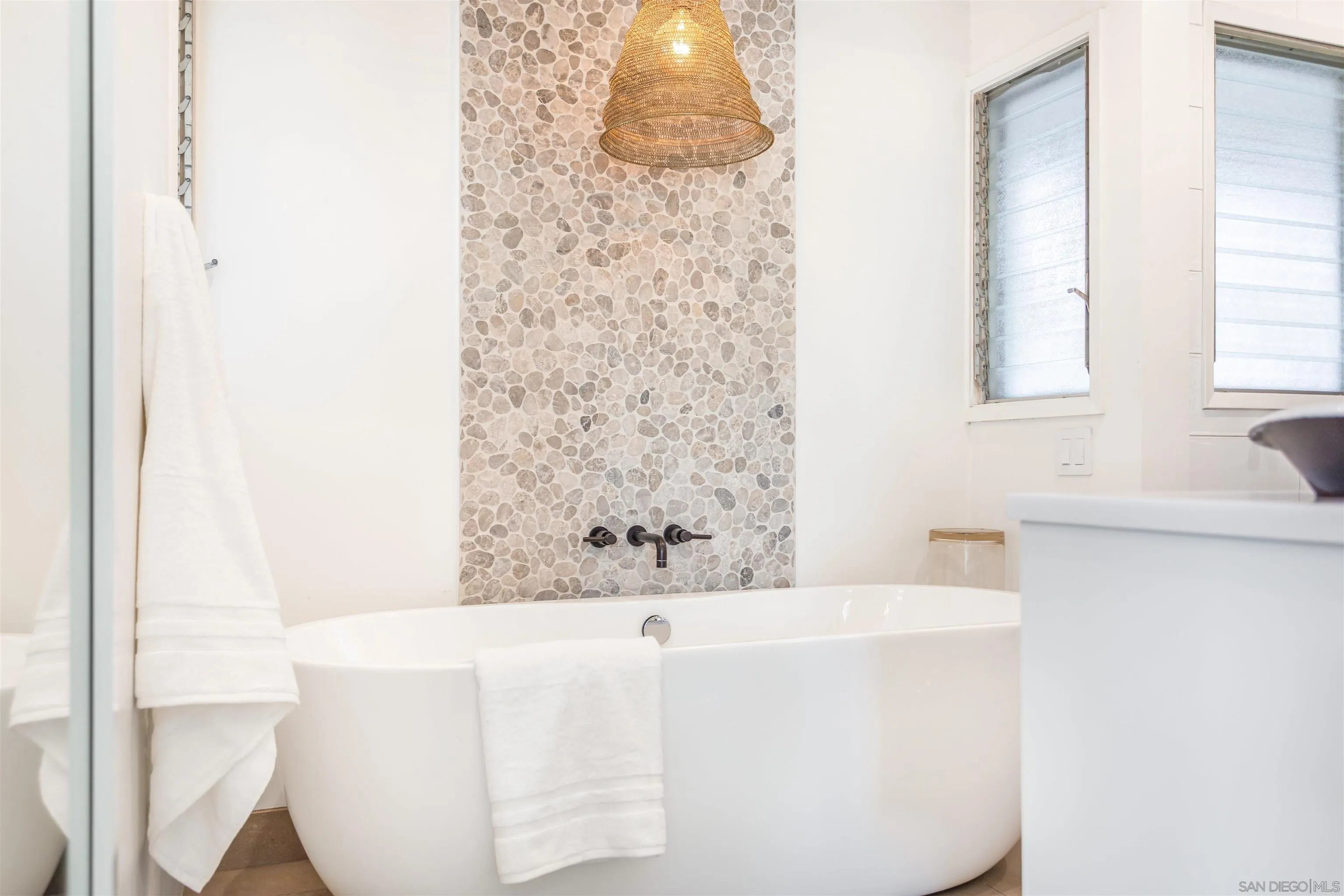 Photo #25: 260003680 Listing: Photo #25