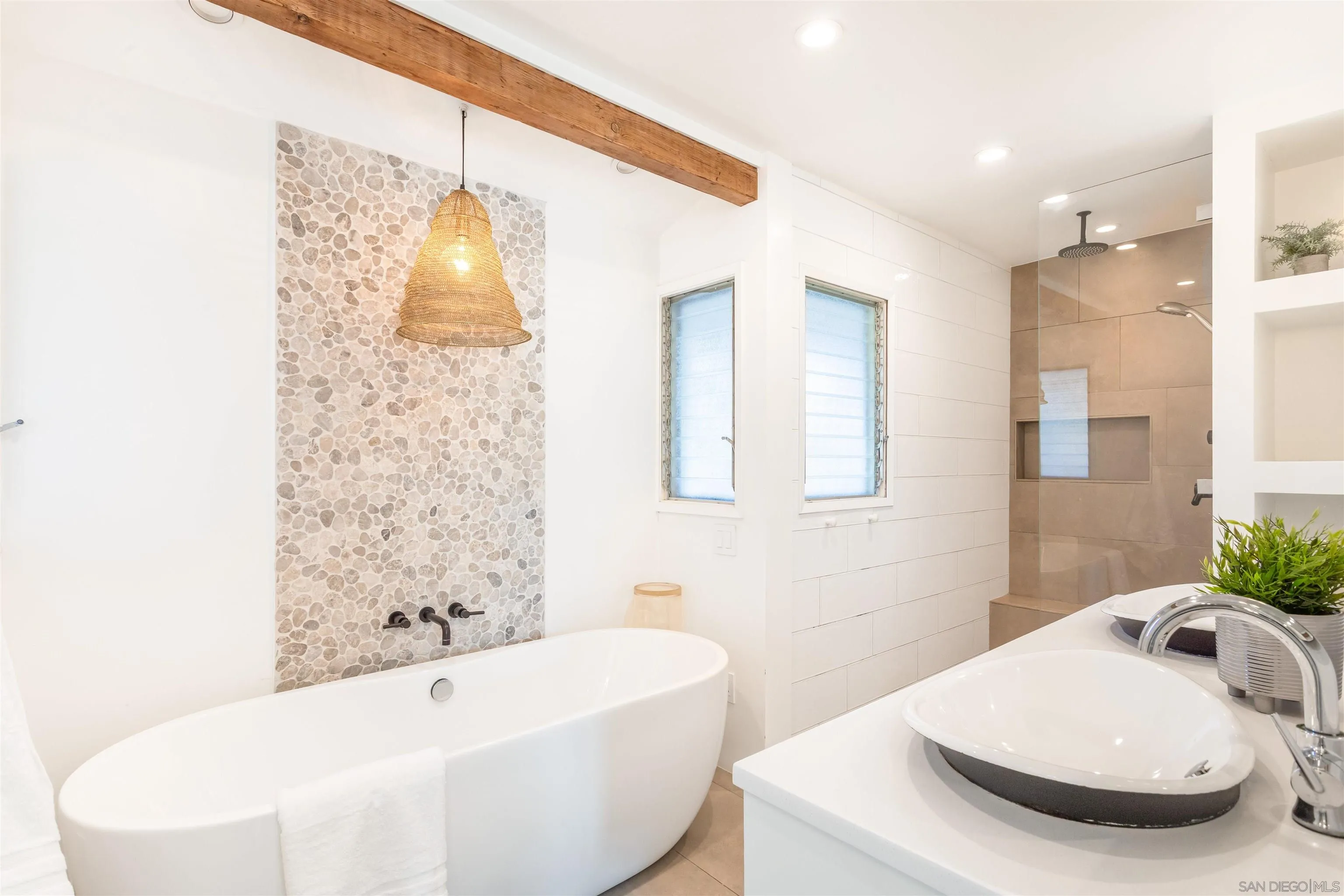 Photo #24: 260003680 Listing: Photo #24