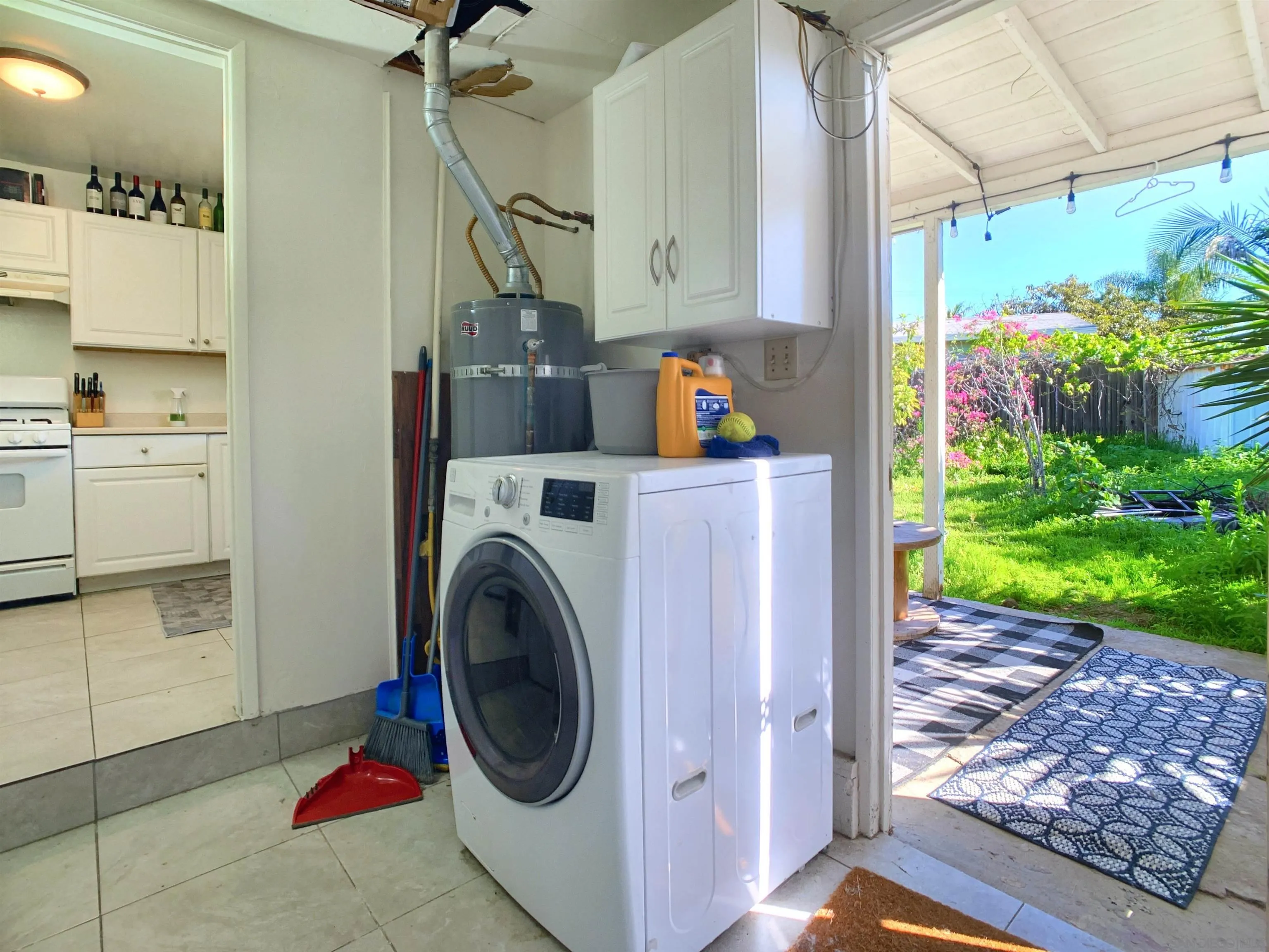 https://cdn.realtyfeed.com/cdn/127/260003685/8e483d7e5485815717245a5d5a0f56b8.webp