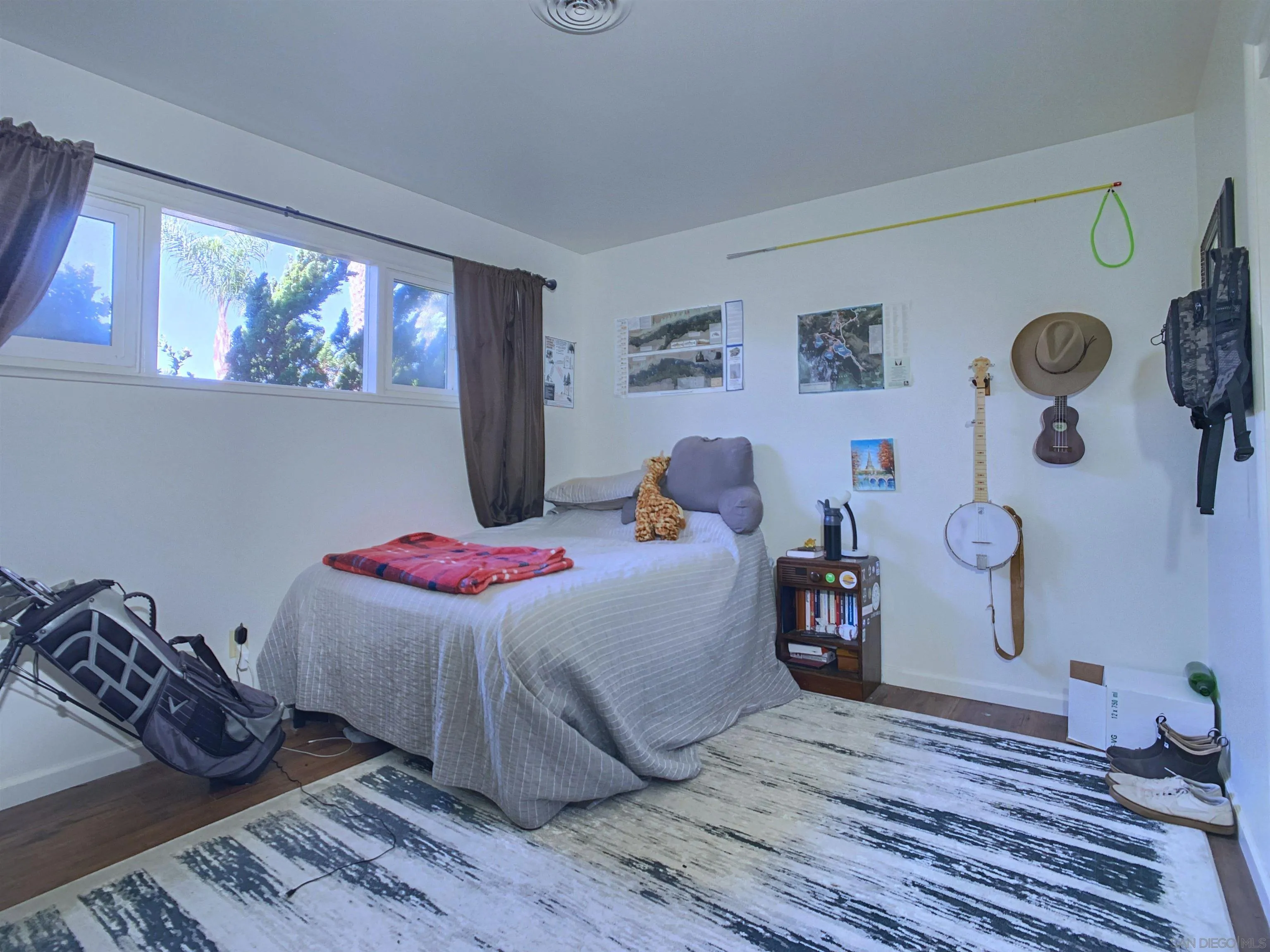 https://cdn.realtyfeed.com/cdn/127/260003685/e85060770b0a0dc1330e20494aceb281.webp