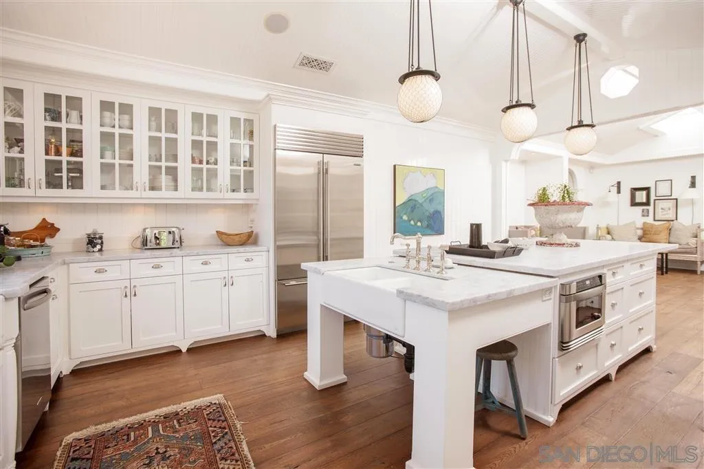https://cdn.realtyfeed.com/cdn/127/260003688/0942e5a77b7a316d898d8f9d5493fba8.webp