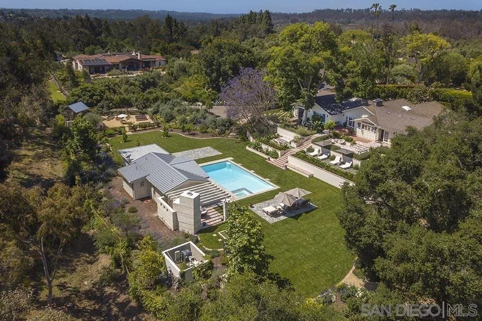https://cdn.realtyfeed.com/cdn/127/260003688/9267027f00918d4b832c58abc20fa525.webp