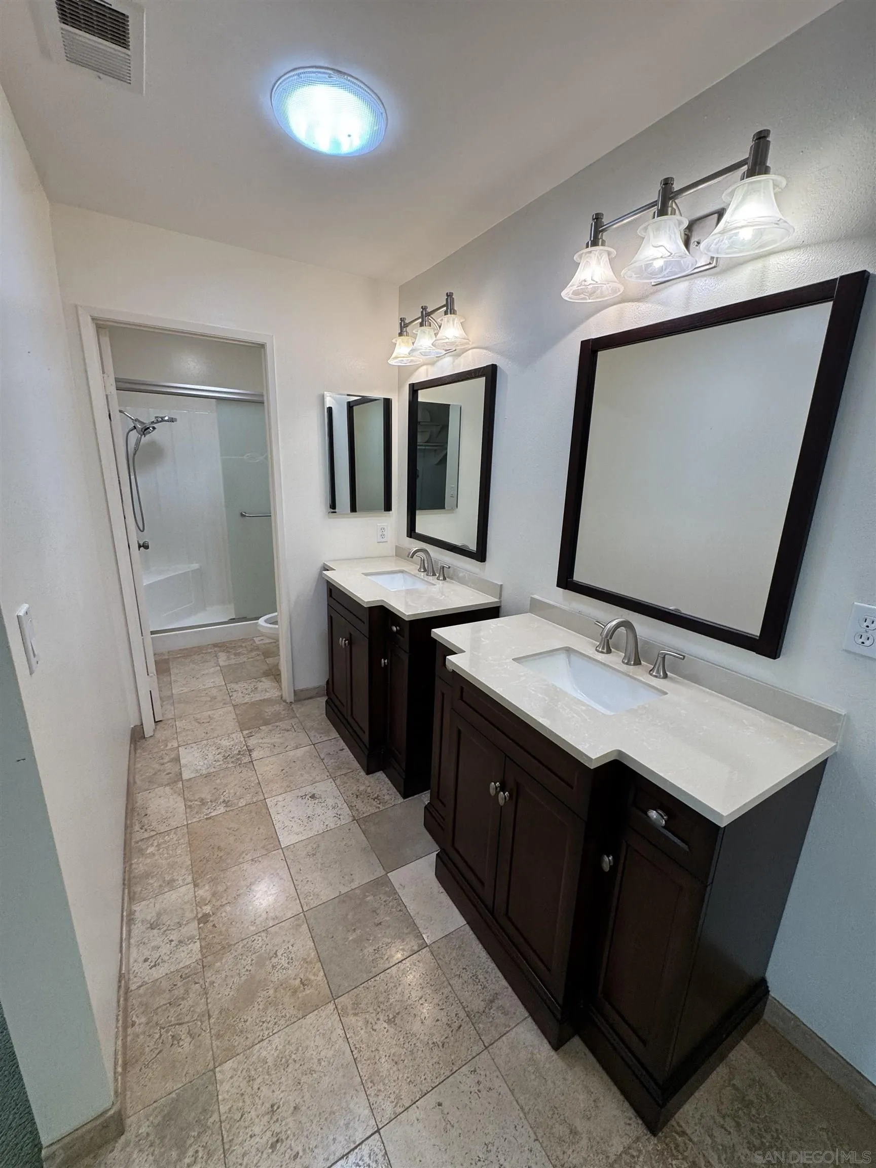 Photo #40: 260003694 Listing: Photo #40