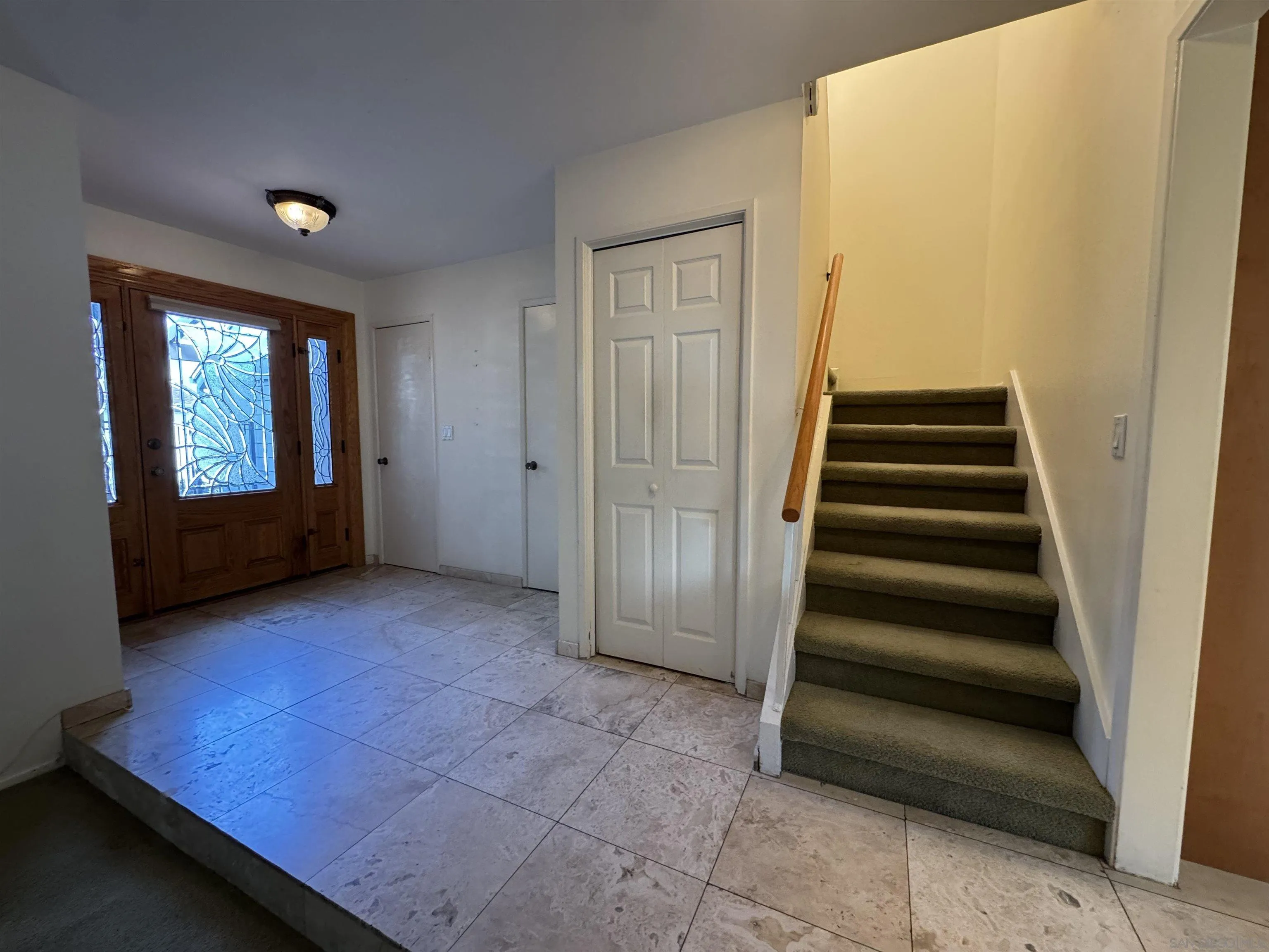 Photo #2: 260003694 Listing: Photo #2