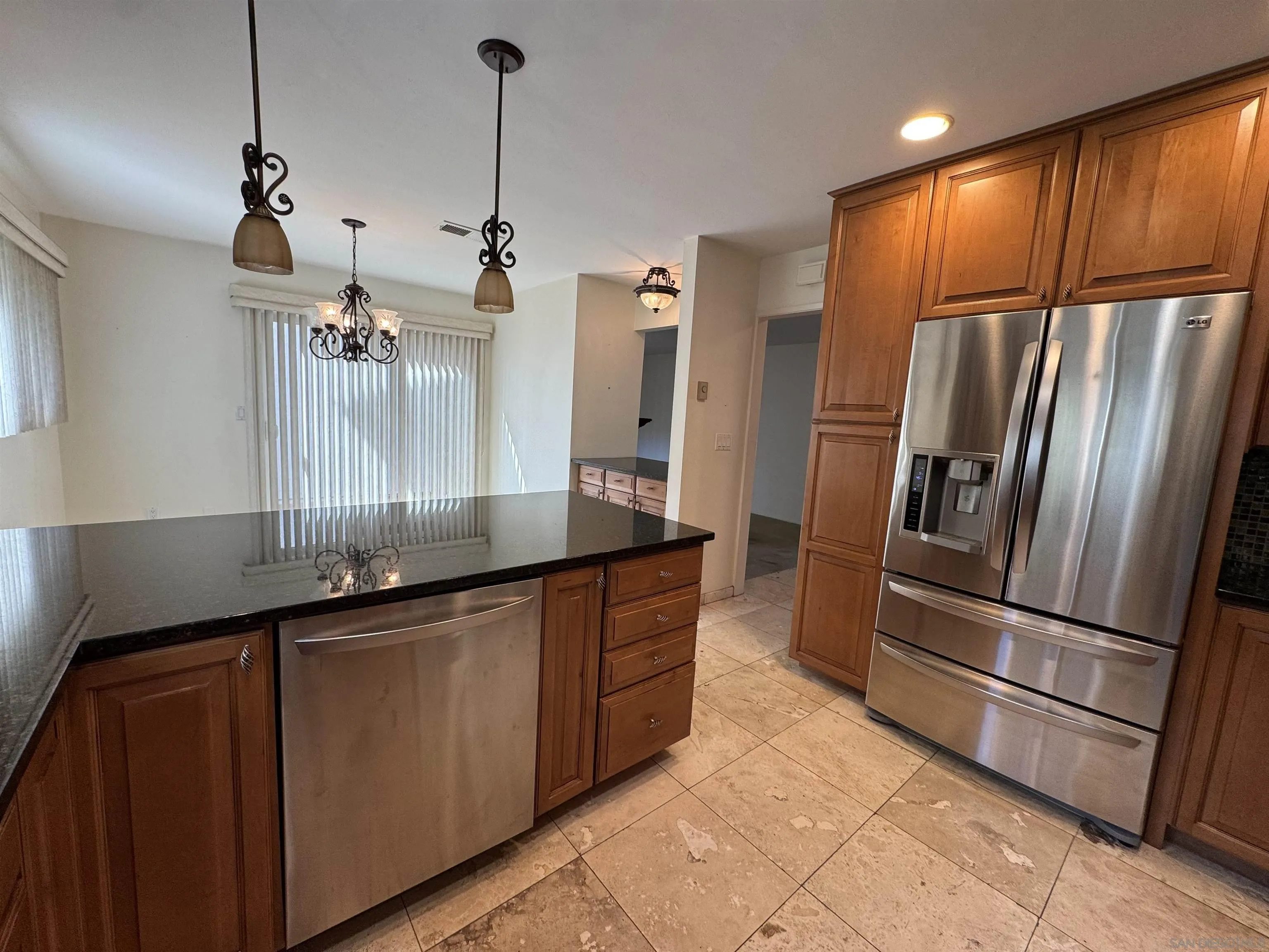 Photo #12: 260003694 Listing: Photo #12