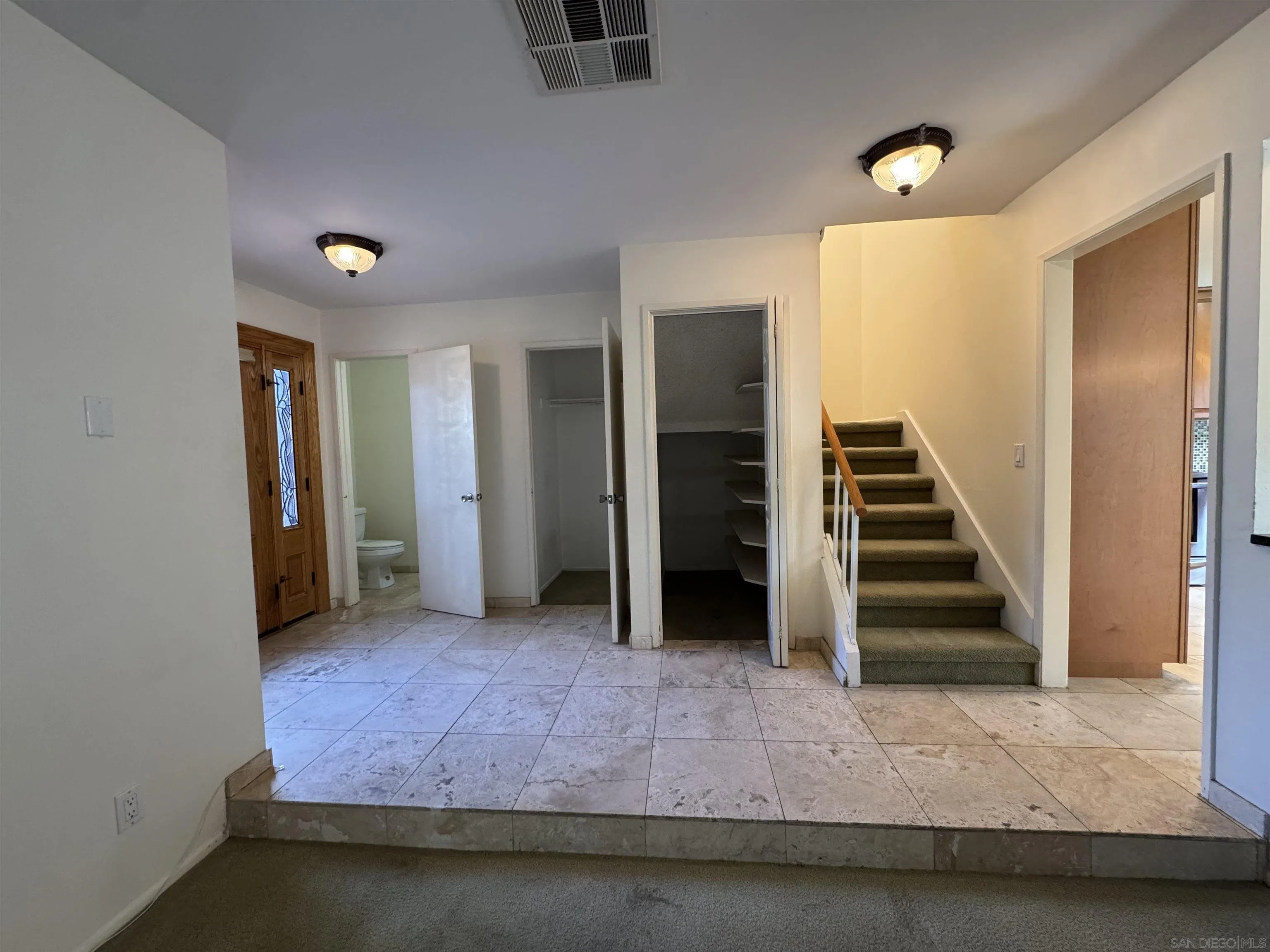 Photo #3: 260003694 Listing: Photo #3