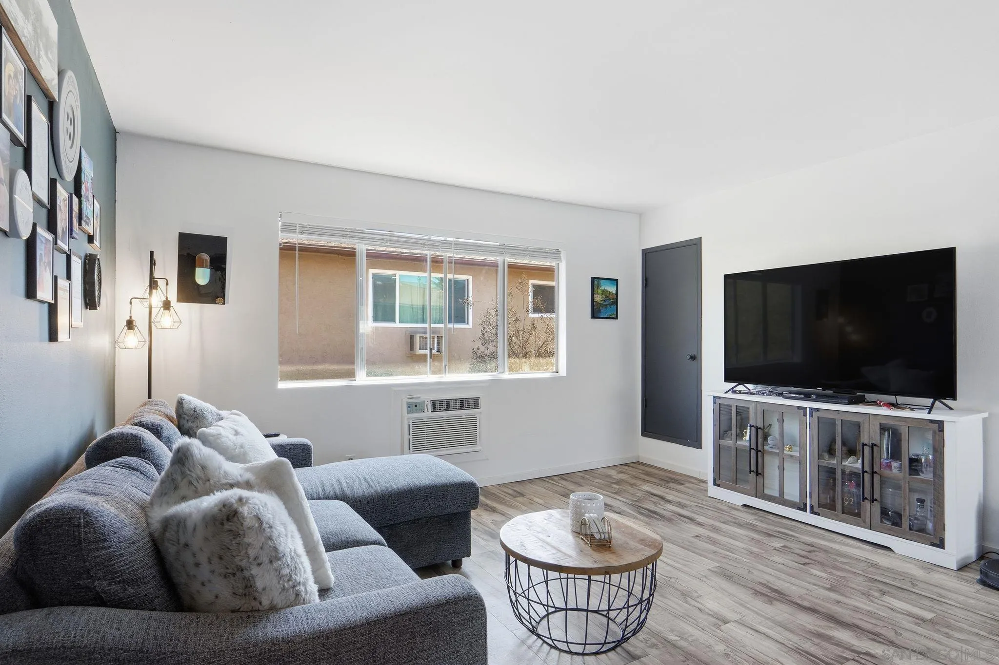 Photo #5: 260003702 Listing: Photo #5