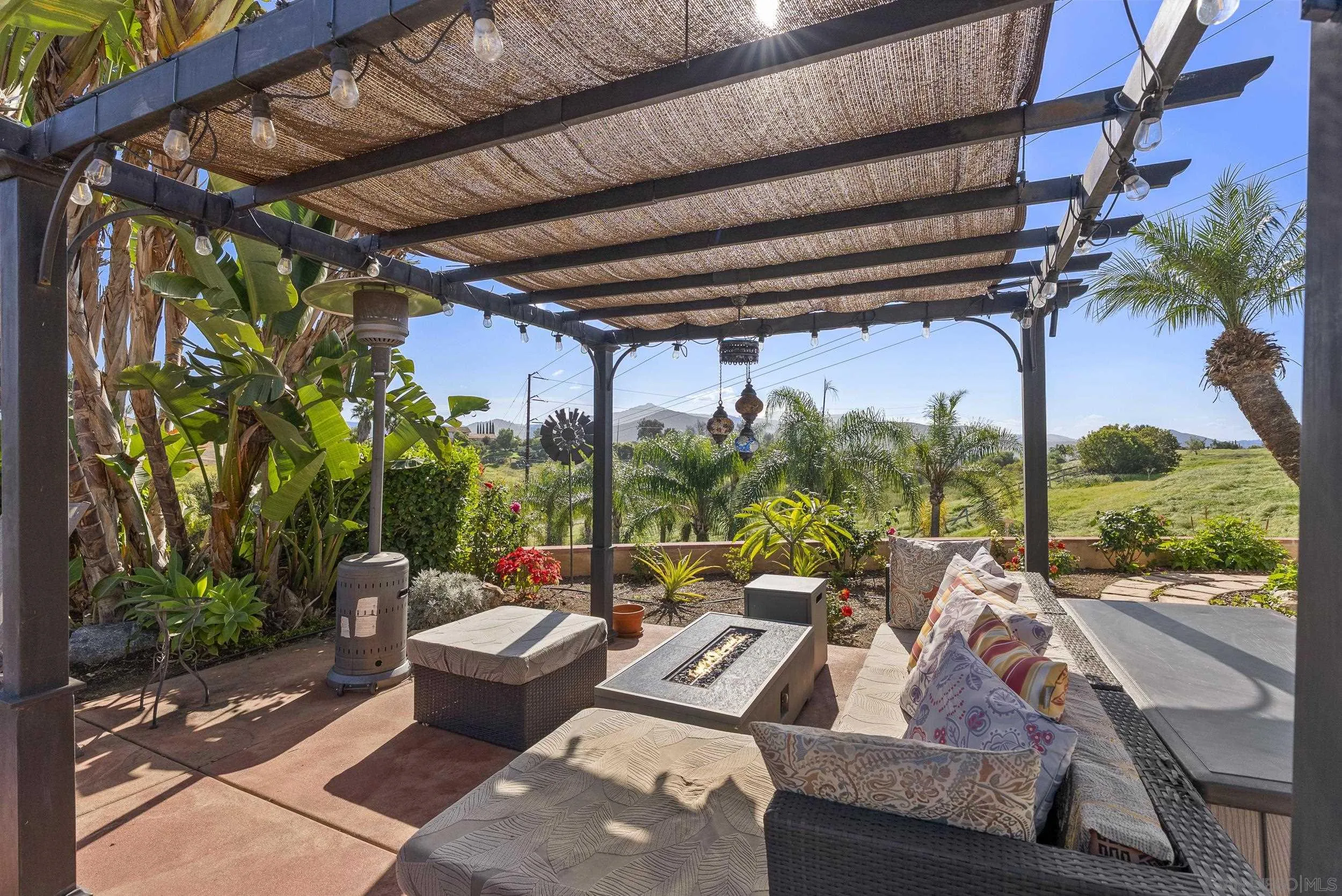 https://cdn.realtyfeed.com/cdn/127/260003704/5264e135f140f6fa171cae0f06914c0b.webp