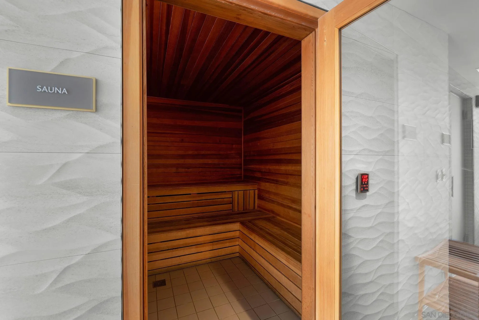 https://cdn.realtyfeed.com/cdn/127/260003711/462236baa0722af81e8d19bf5a1fc118.webp