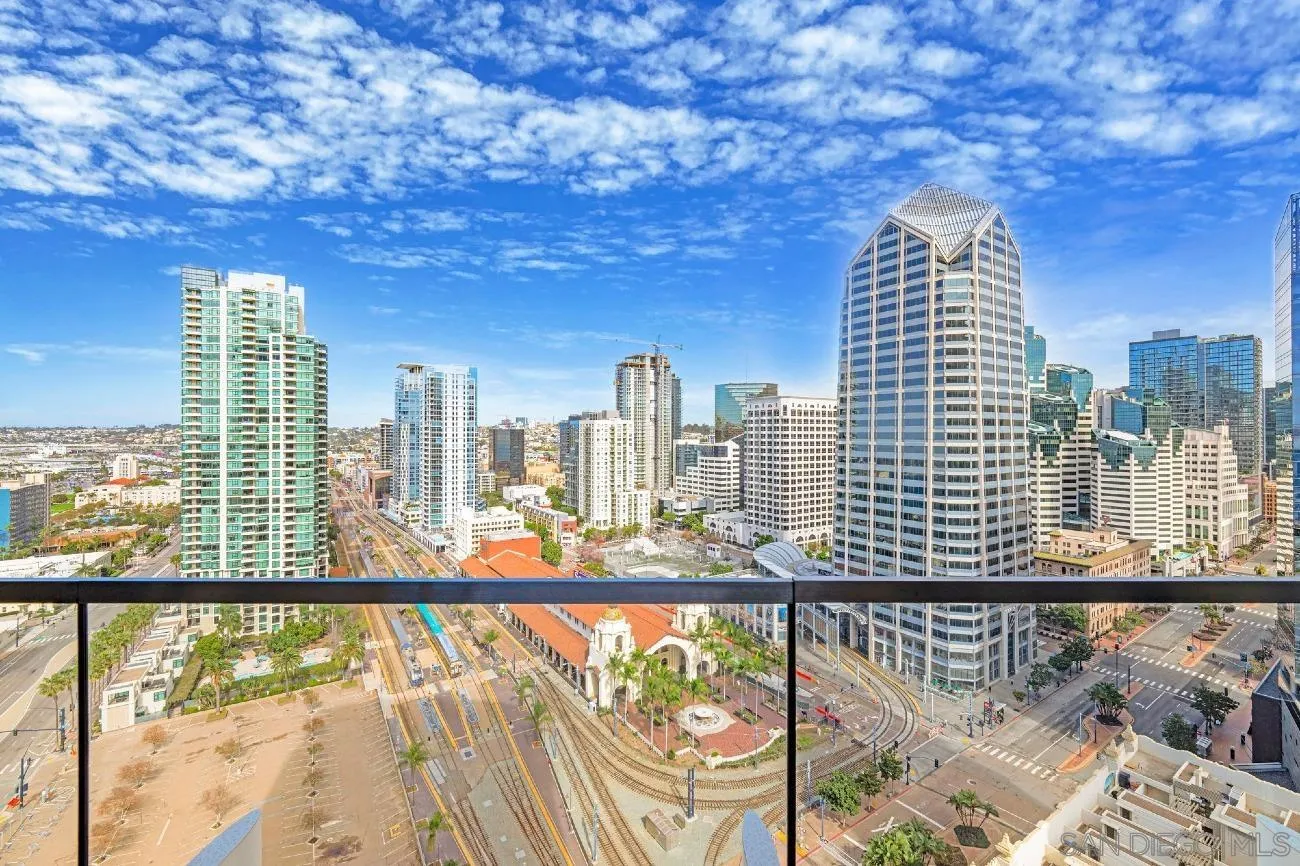 https://cdn.realtyfeed.com/cdn/127/260003711/a7d54659e6cf6c25d9a054c039ce5781.webp
