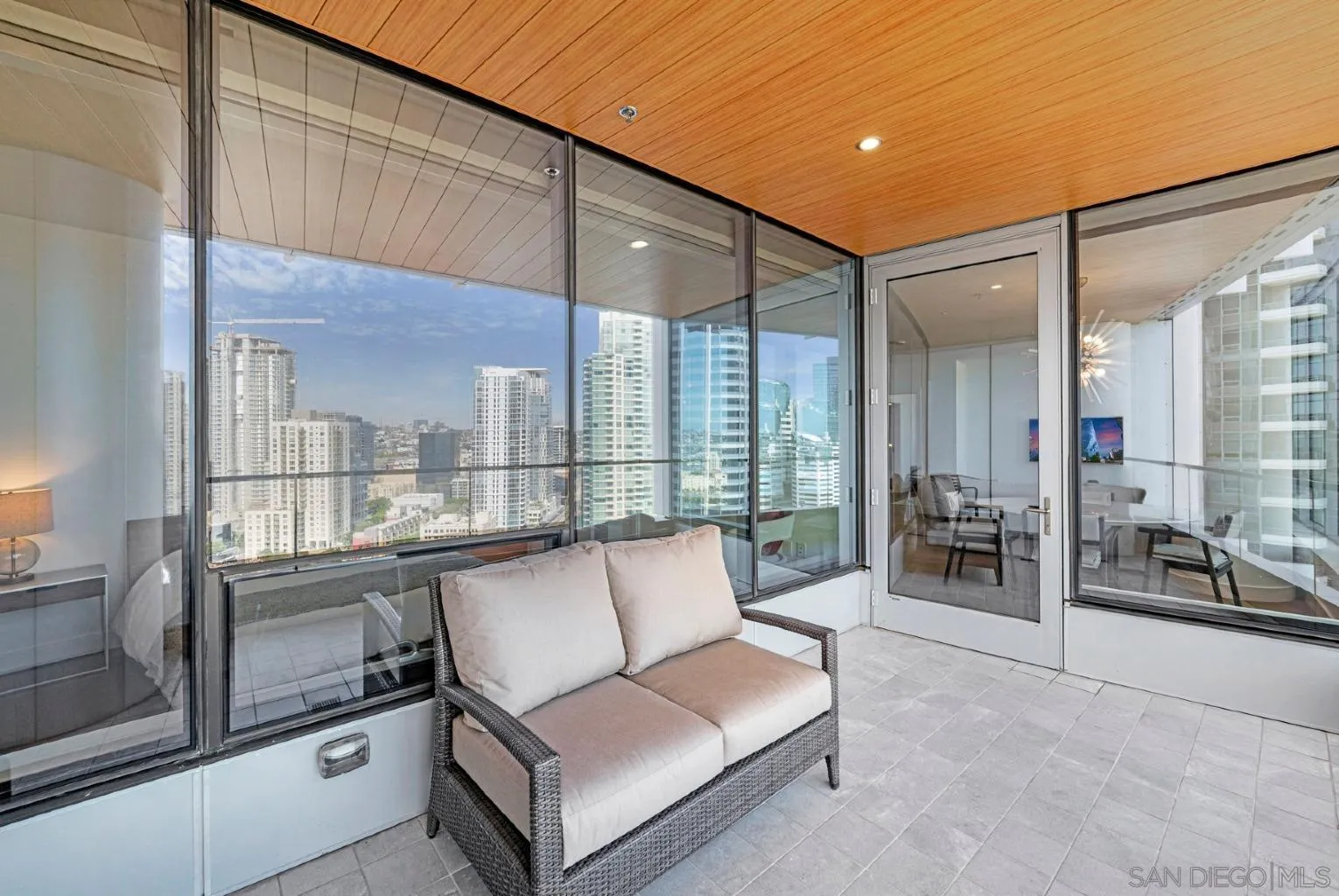 https://cdn.realtyfeed.com/cdn/127/260003711/d07a9b1b8577b809990753008e9d4bd1.webp