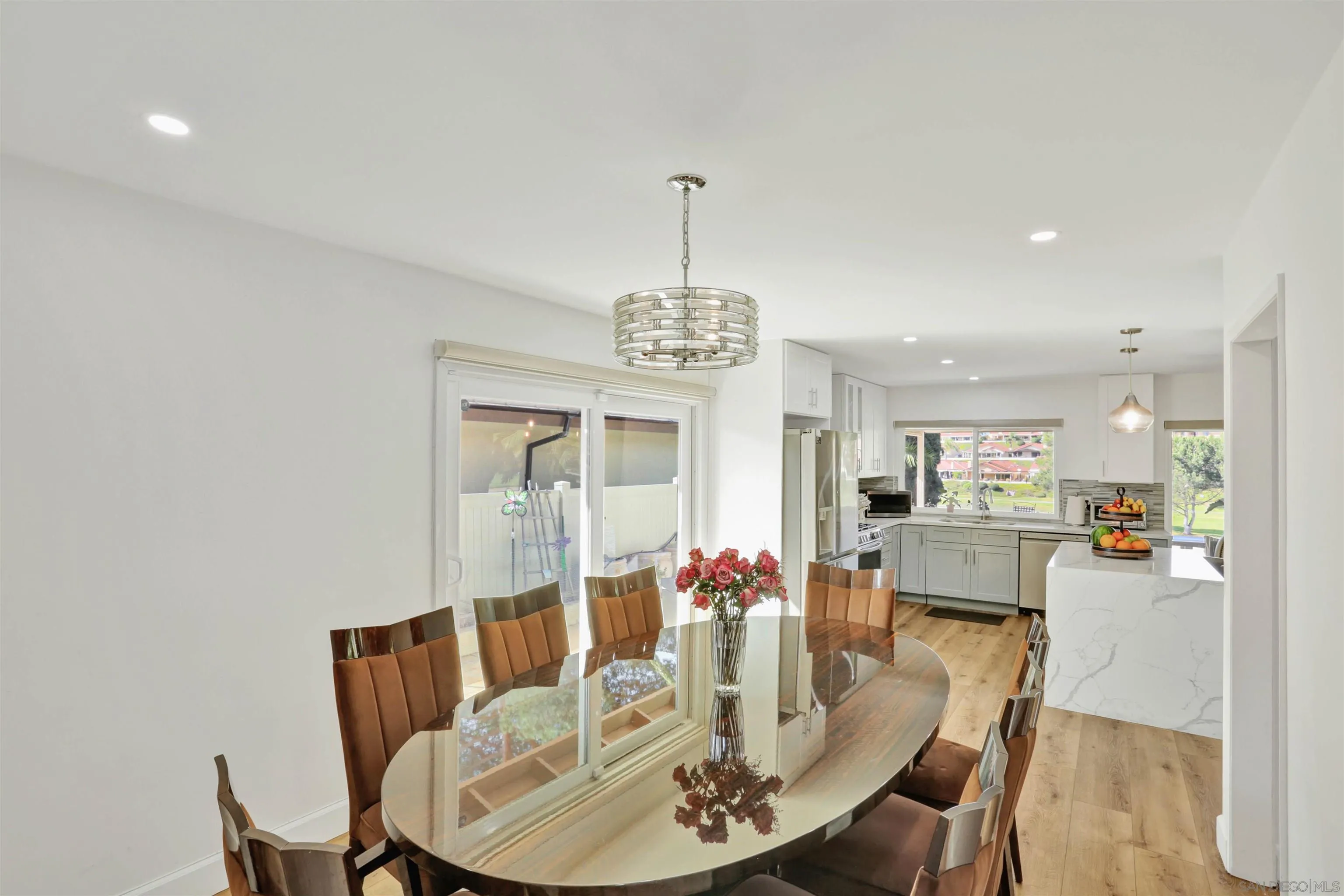 https://cdn.realtyfeed.com/cdn/127/260003713/3f3f831fdcd04e205cc28ec80b7dbfda.webp