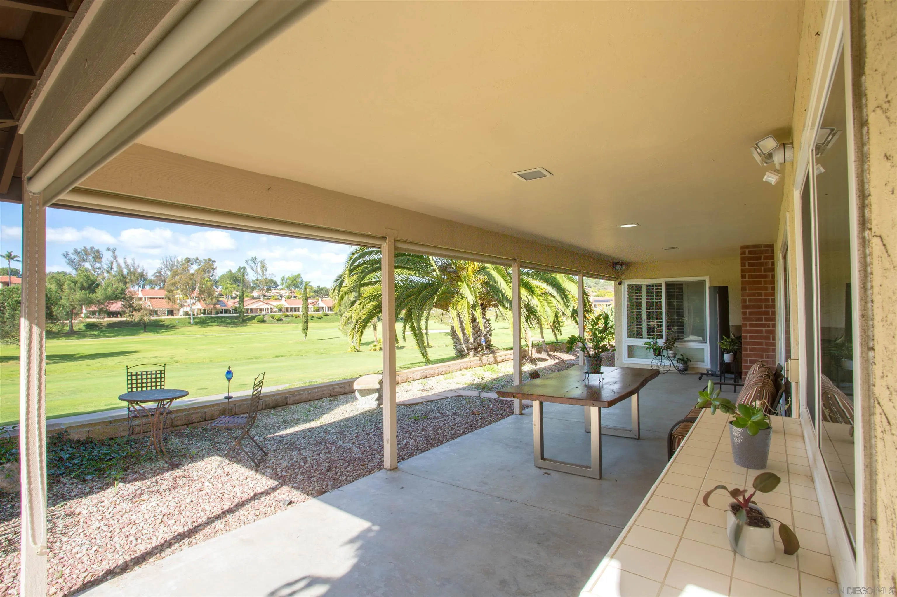 https://cdn.realtyfeed.com/cdn/127/260003713/509ad4ba2ef3b518f07c1bcfc91a2942.webp