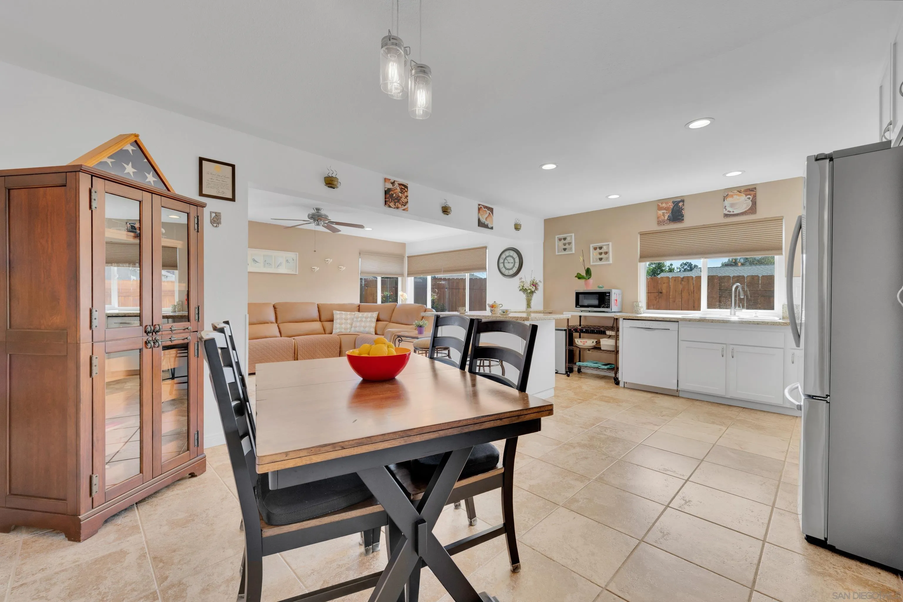 https://cdn.realtyfeed.com/cdn/127/260003714/6c7ea61a097880f26a3ed664f4915686.webp