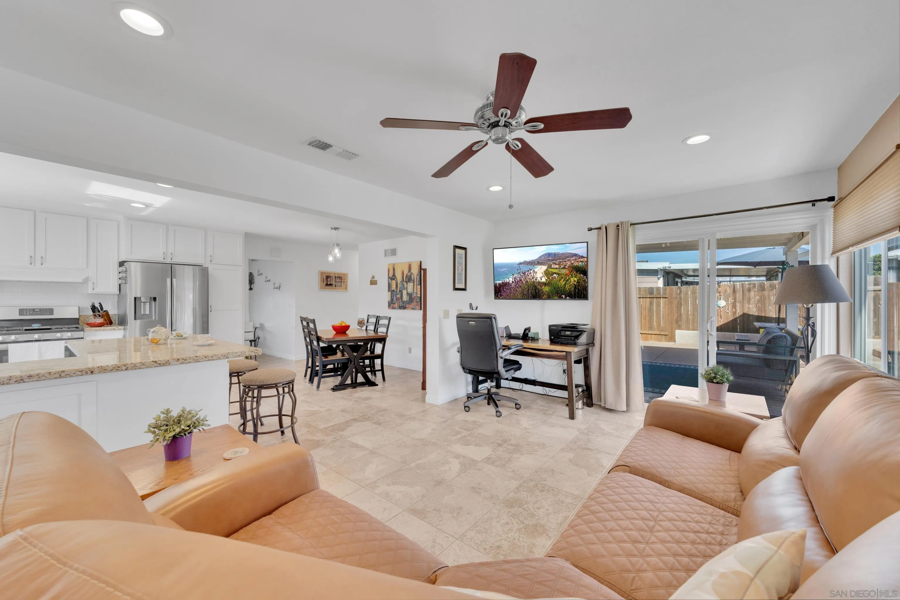 https://cdn.realtyfeed.com/cdn/127/260003714/fb473f73b70c37ced0e555b62f5dffc3.webp