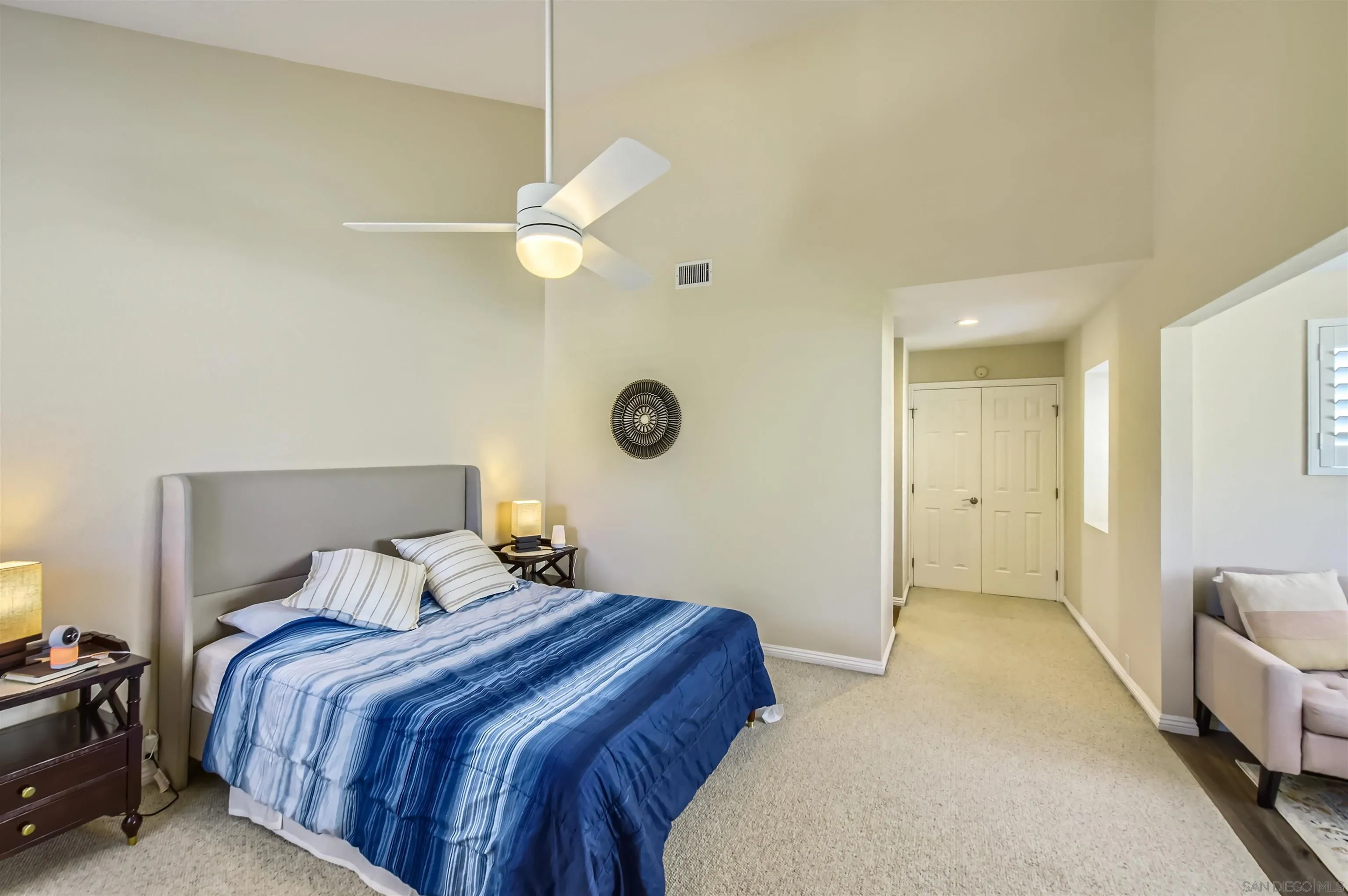 https://cdn.realtyfeed.com/cdn/127/260003715/11d330112c496ae8096b68bec427537c.webp
