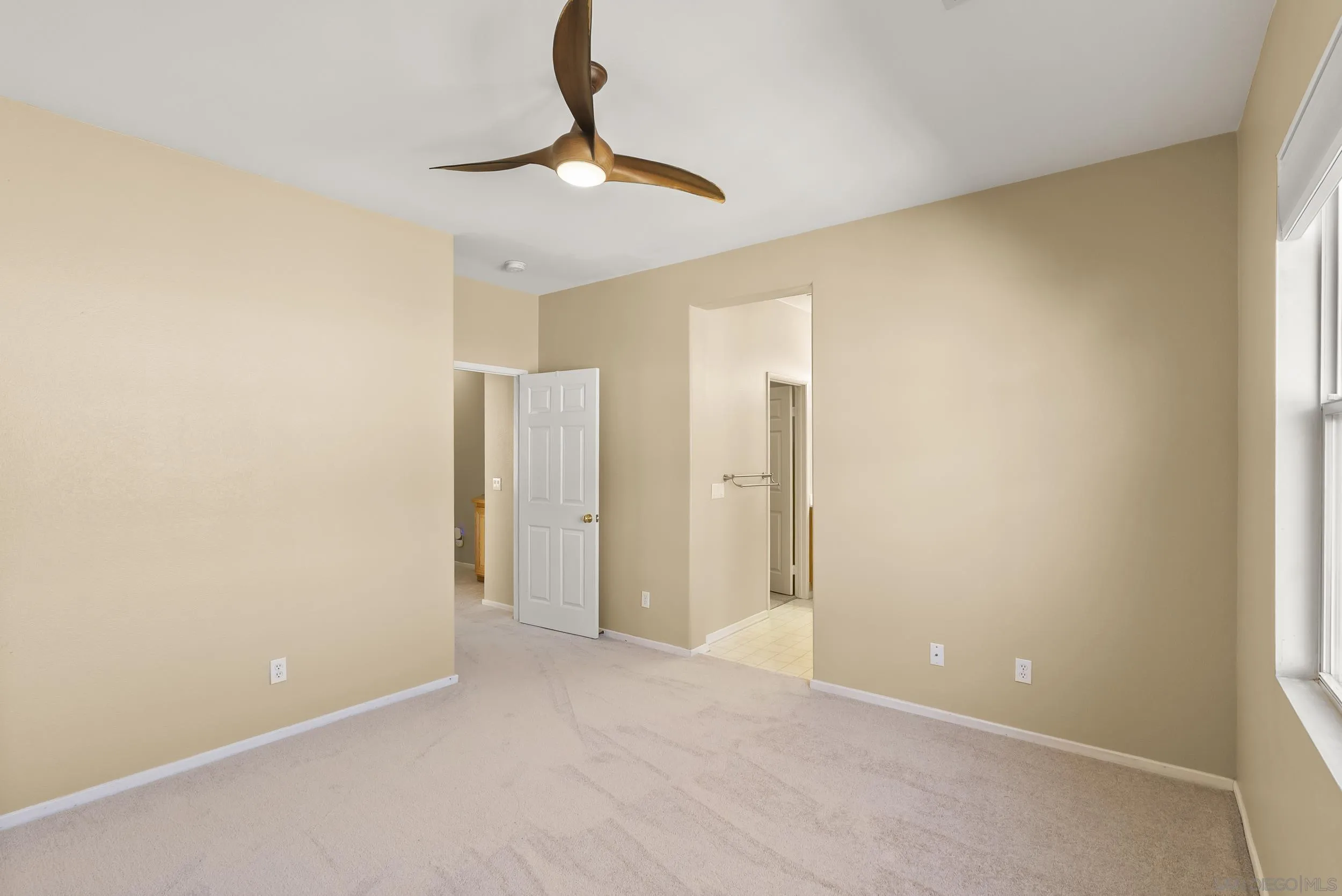 Photo #23: 260003724 Listing: Photo #23