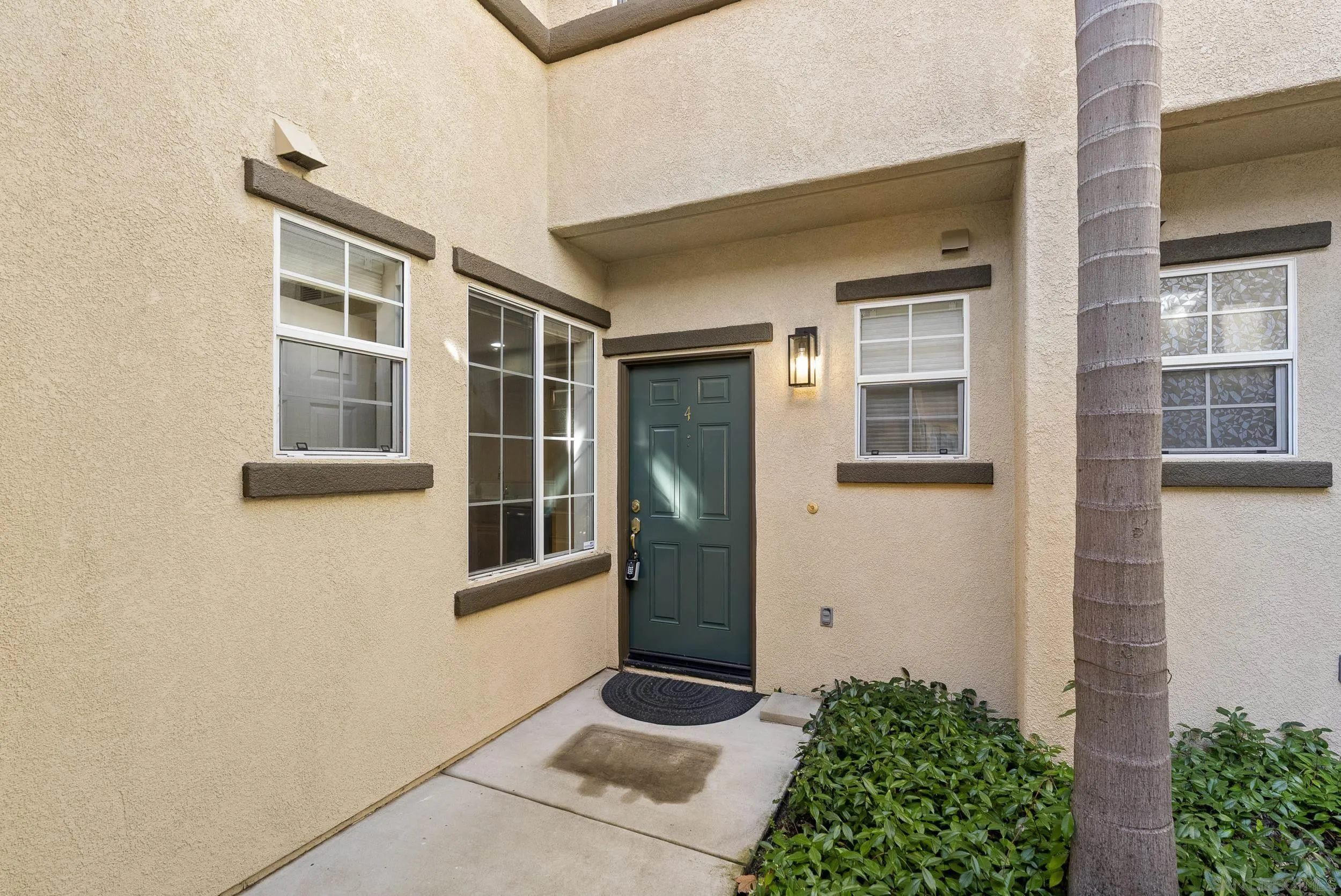 Photo #3: 260003724 Listing: Photo #3
