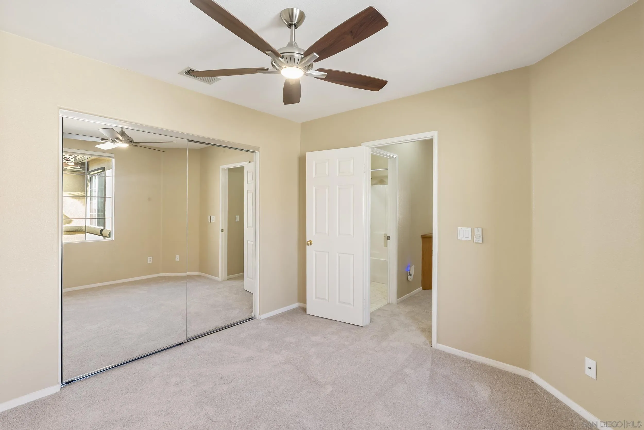 Photo #34: 260003724 Listing: Photo #34