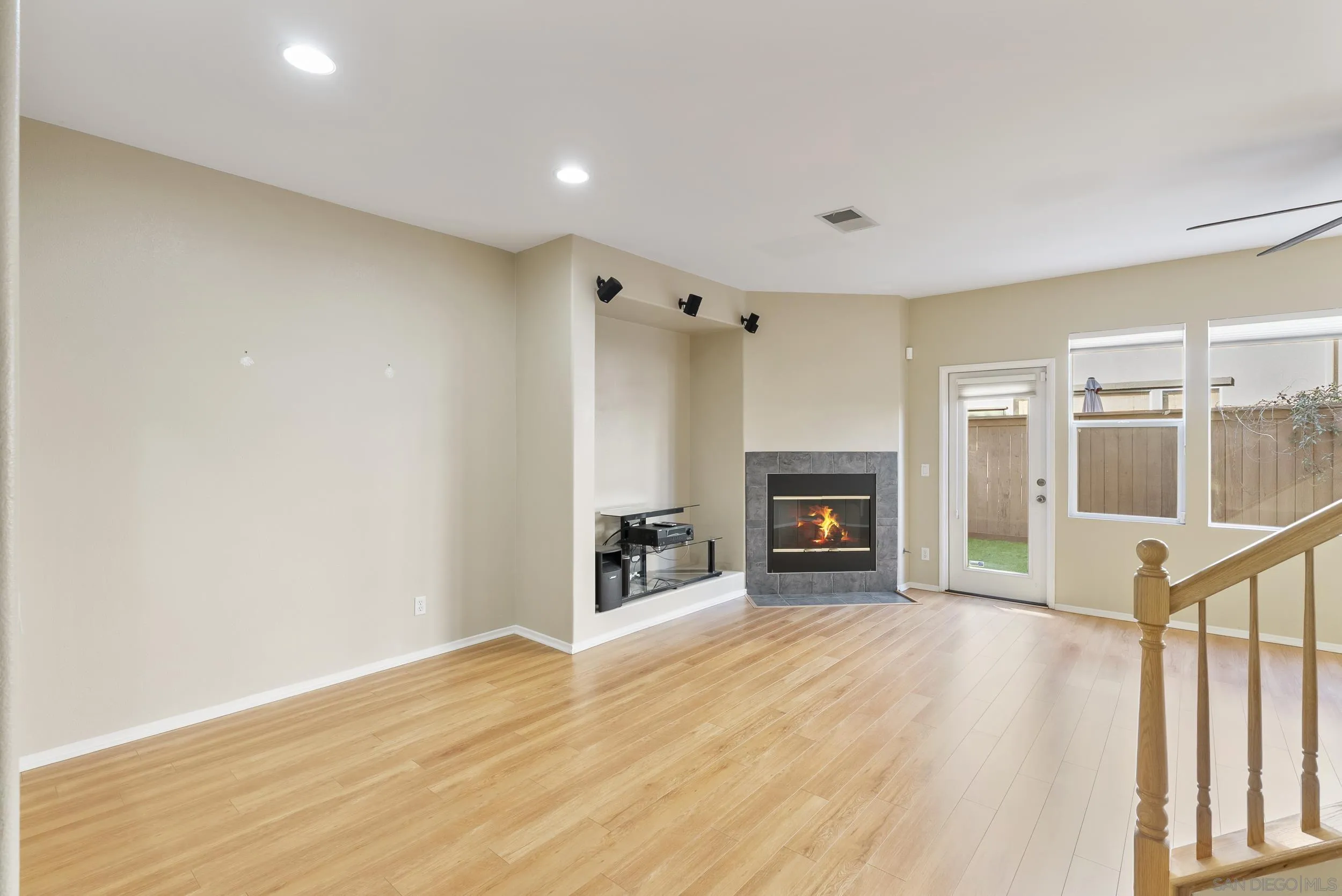 Photo #5: 260003724 Listing: Photo #5