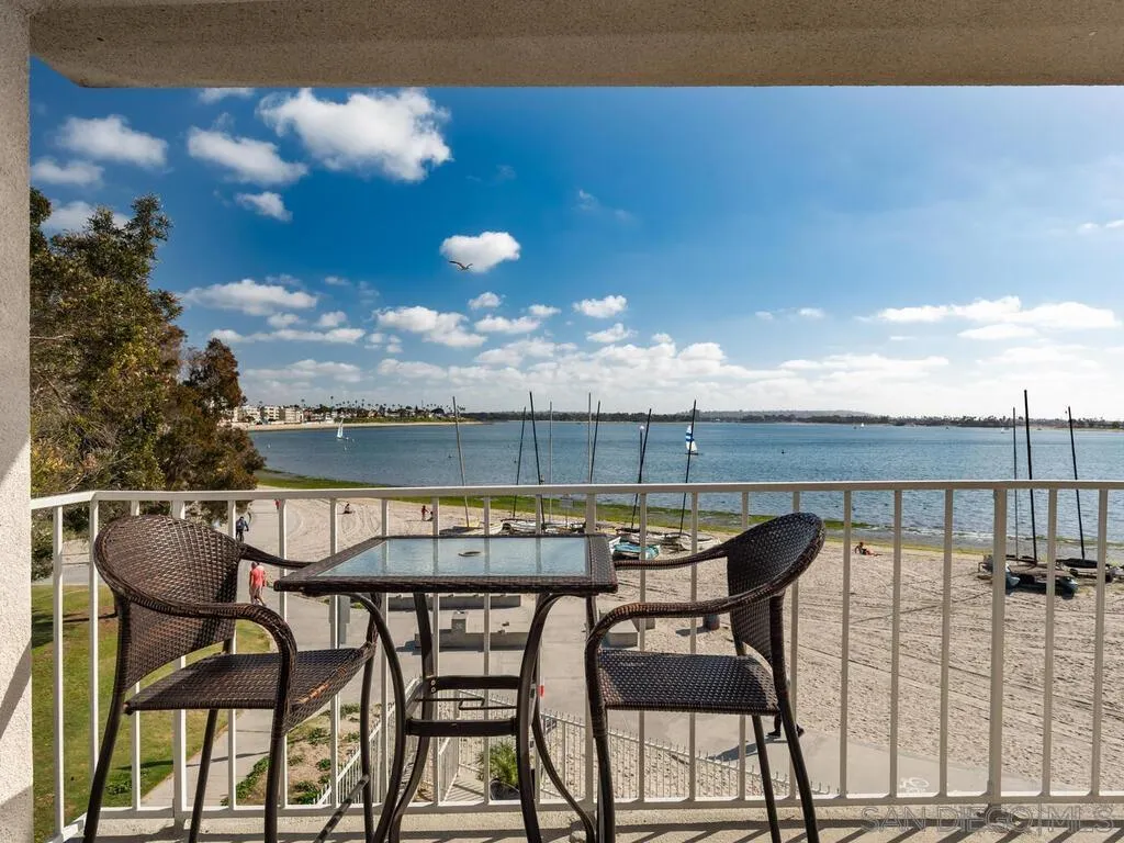 Photo #3: 260003727 Listing: Photo #3