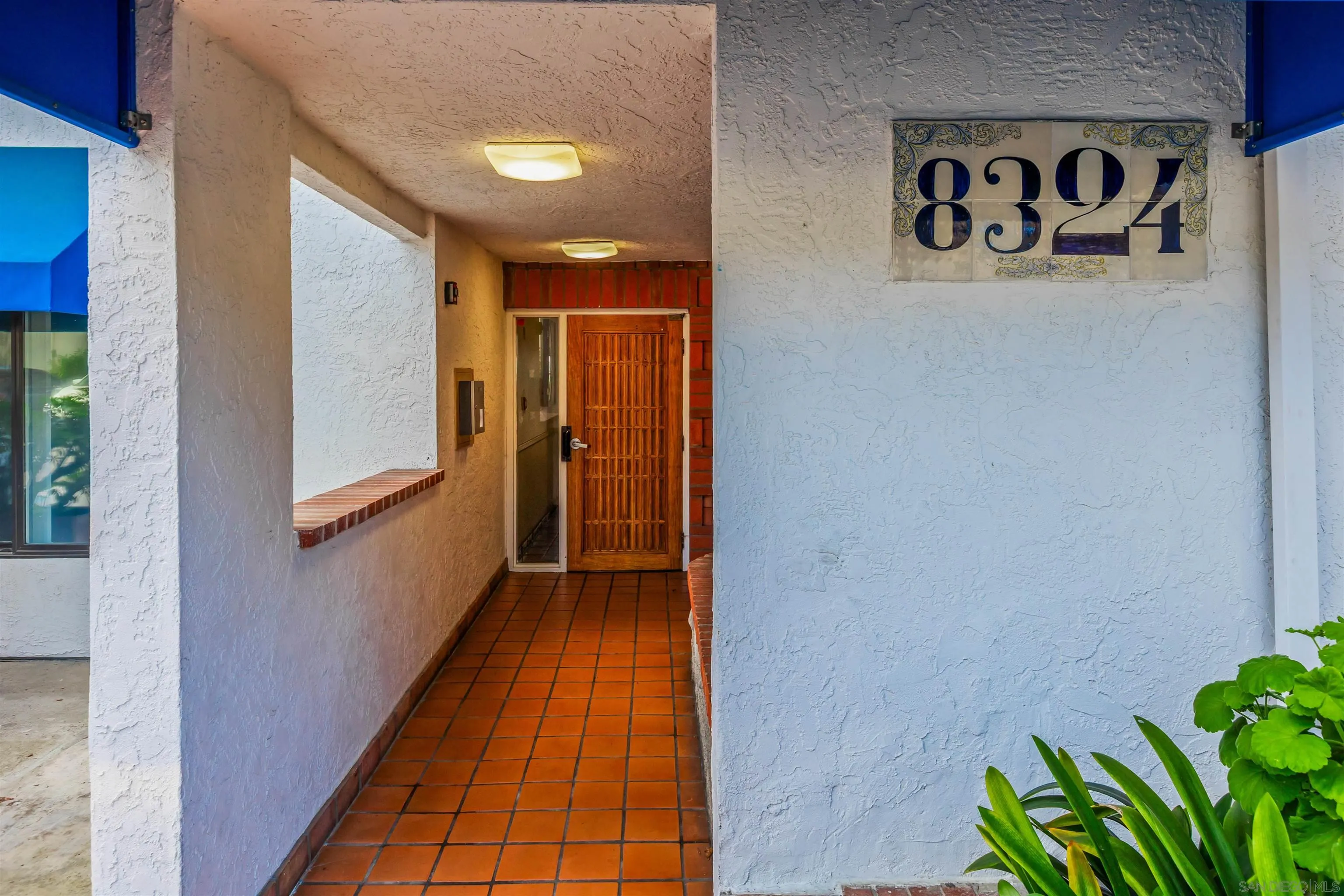 https://cdn.realtyfeed.com/cdn/127/260003728/34fd1608cf9ba086d8e25ab8f26dc7cc.webp