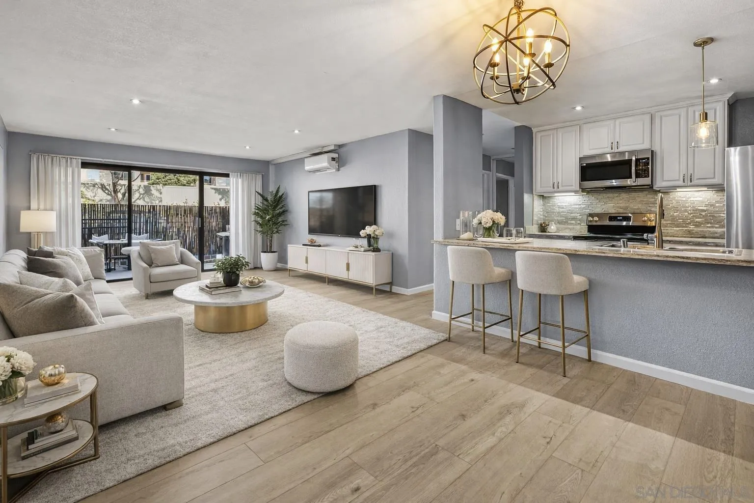 Photo #3: 260003728 Listing: Photo #3