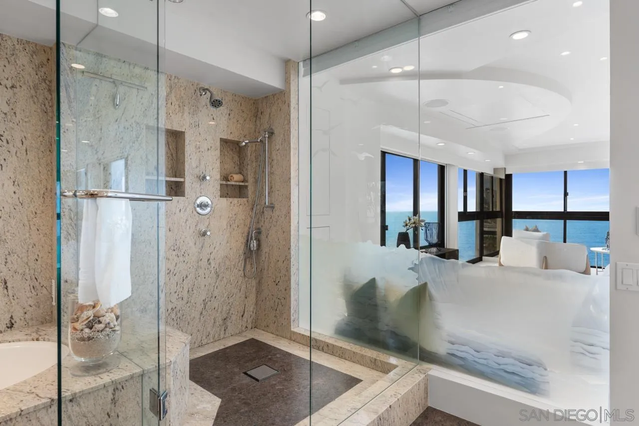 Photo #23: 260003733 Listing: Photo #23