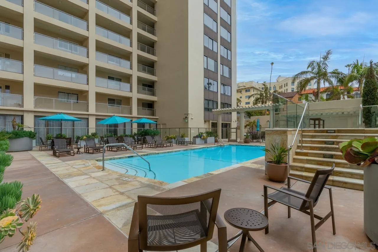 Photo #42: 260003733 Listing: Photo #42