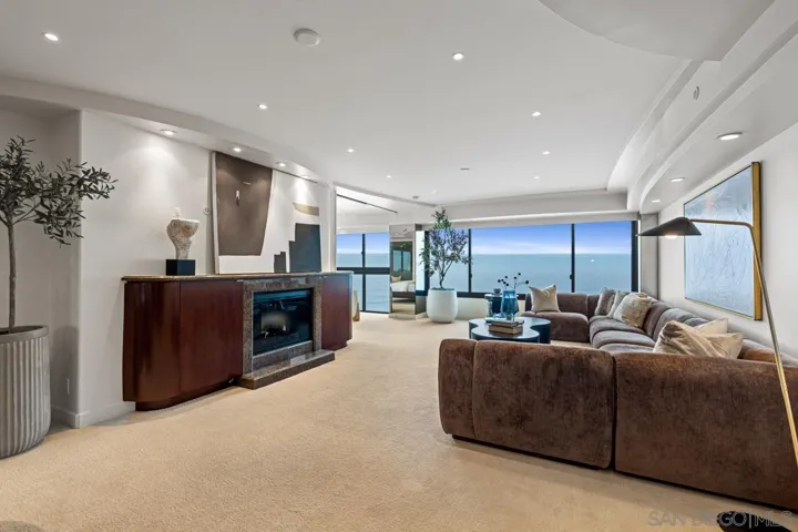 939 COAST BLVD #15E, LA JOLLA, CA 92037  Photo 10