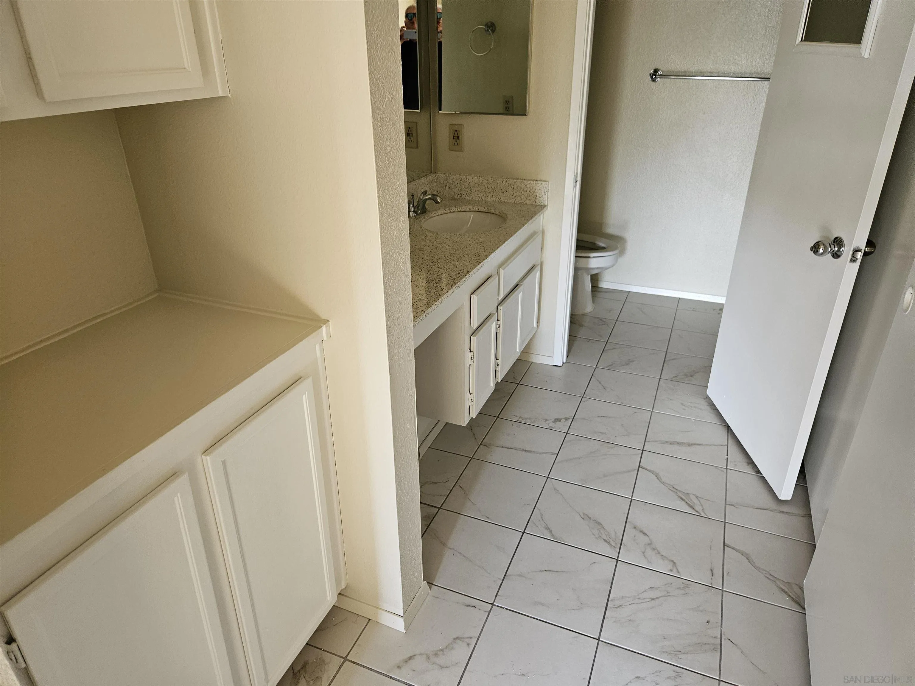 Photo #5: 260003734 Listing: Photo #5