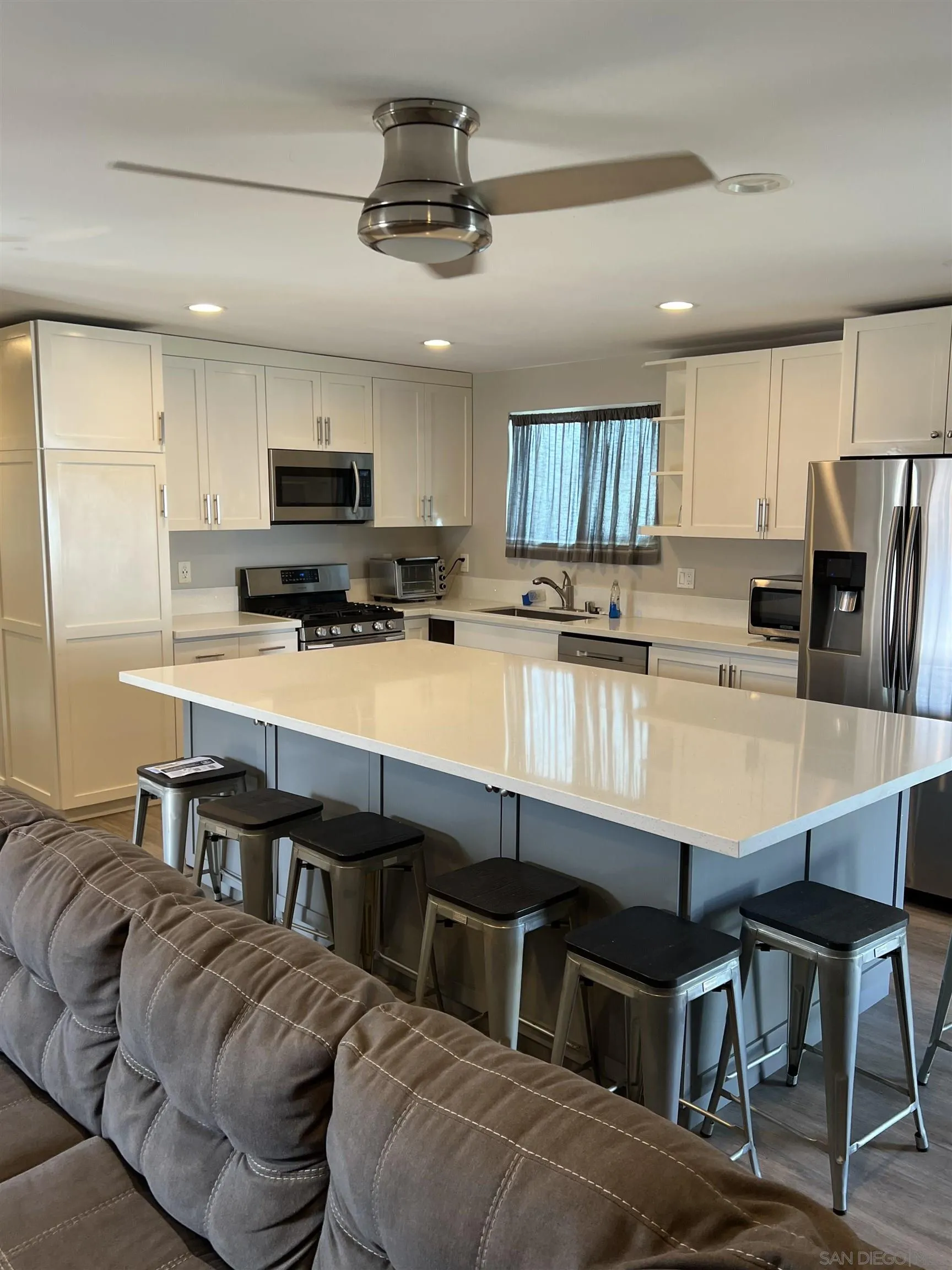3822 Conrad Ave, San Diego, CA 92117 - Photo 3 of 18, San Diego, CA