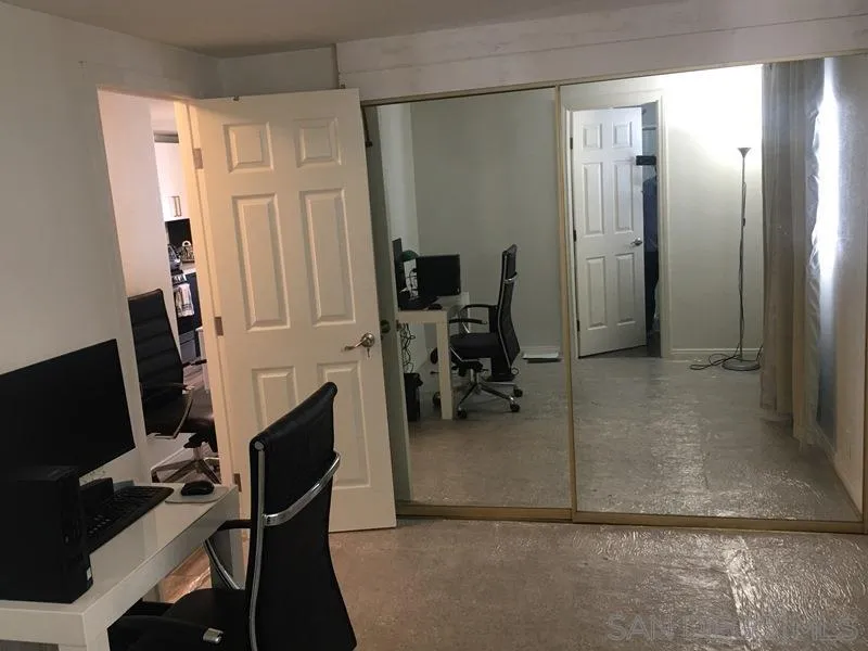https://cdn.realtyfeed.com/cdn/127/260003743/64bda6c9737ff2dece08c617fe244b48.webp