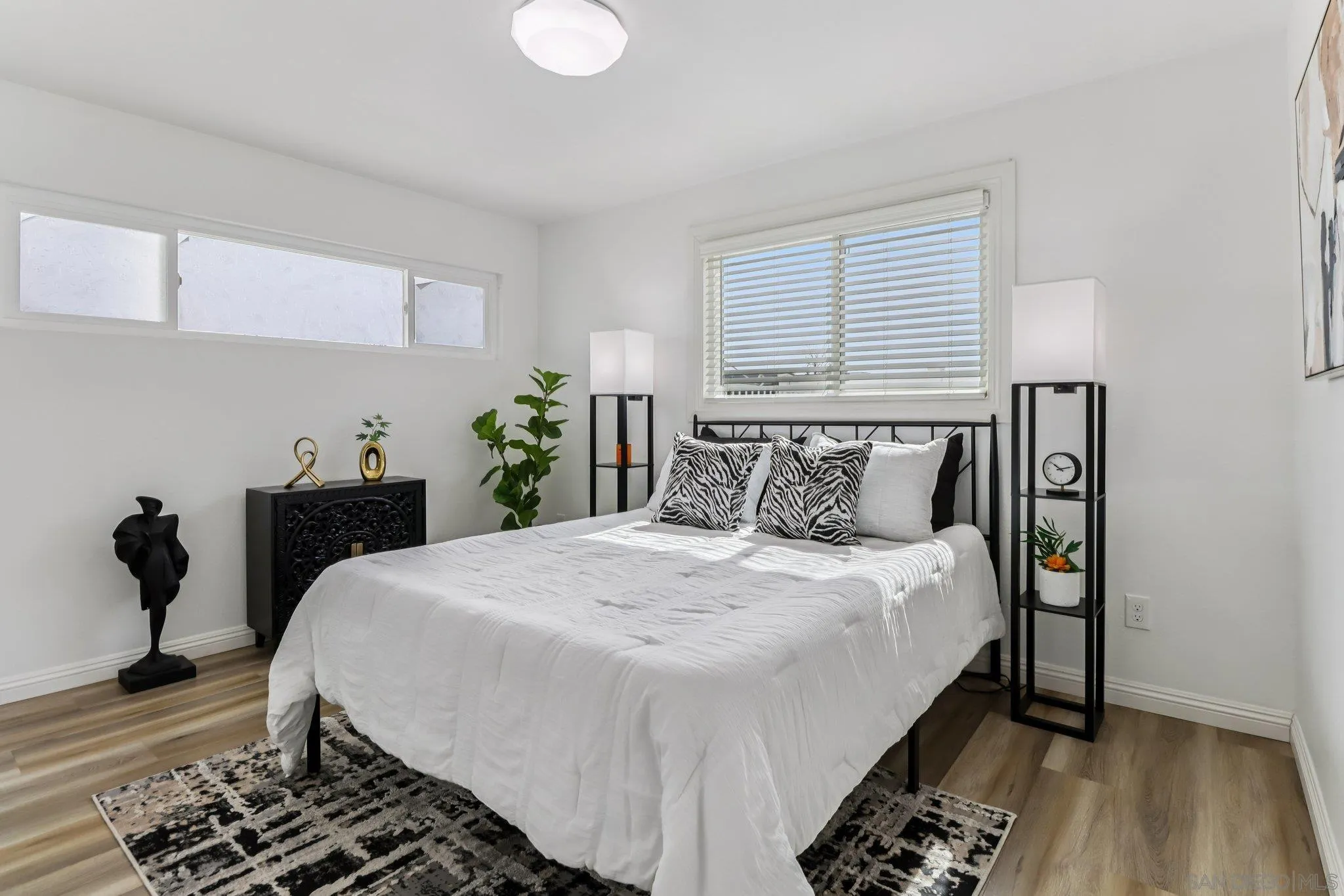 https://cdn.realtyfeed.com/cdn/127/260003745/ff0620d29784dd0c947c5c10263f2f38.webp