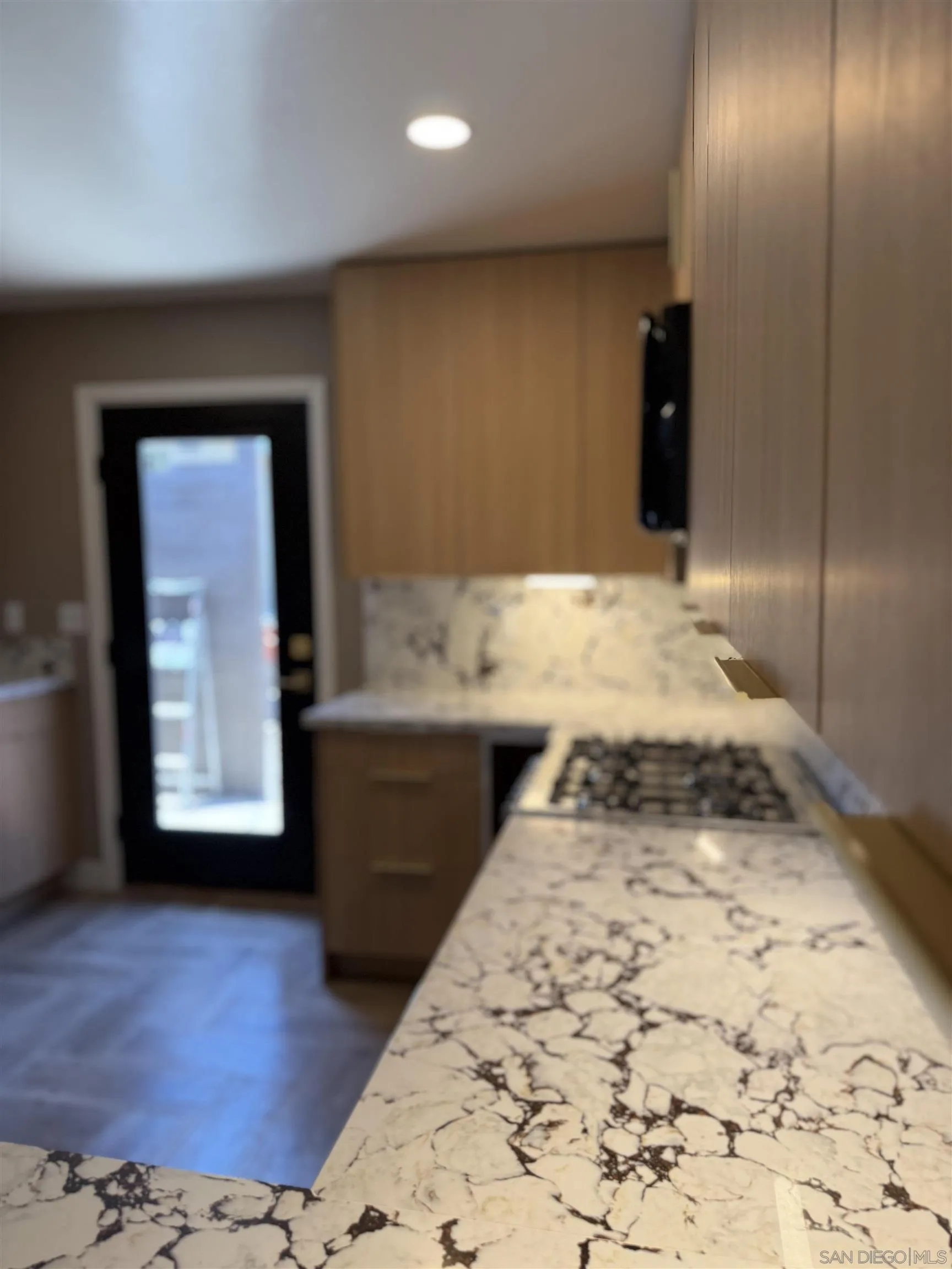 Photo #6: 260003746 Listing: Photo #6