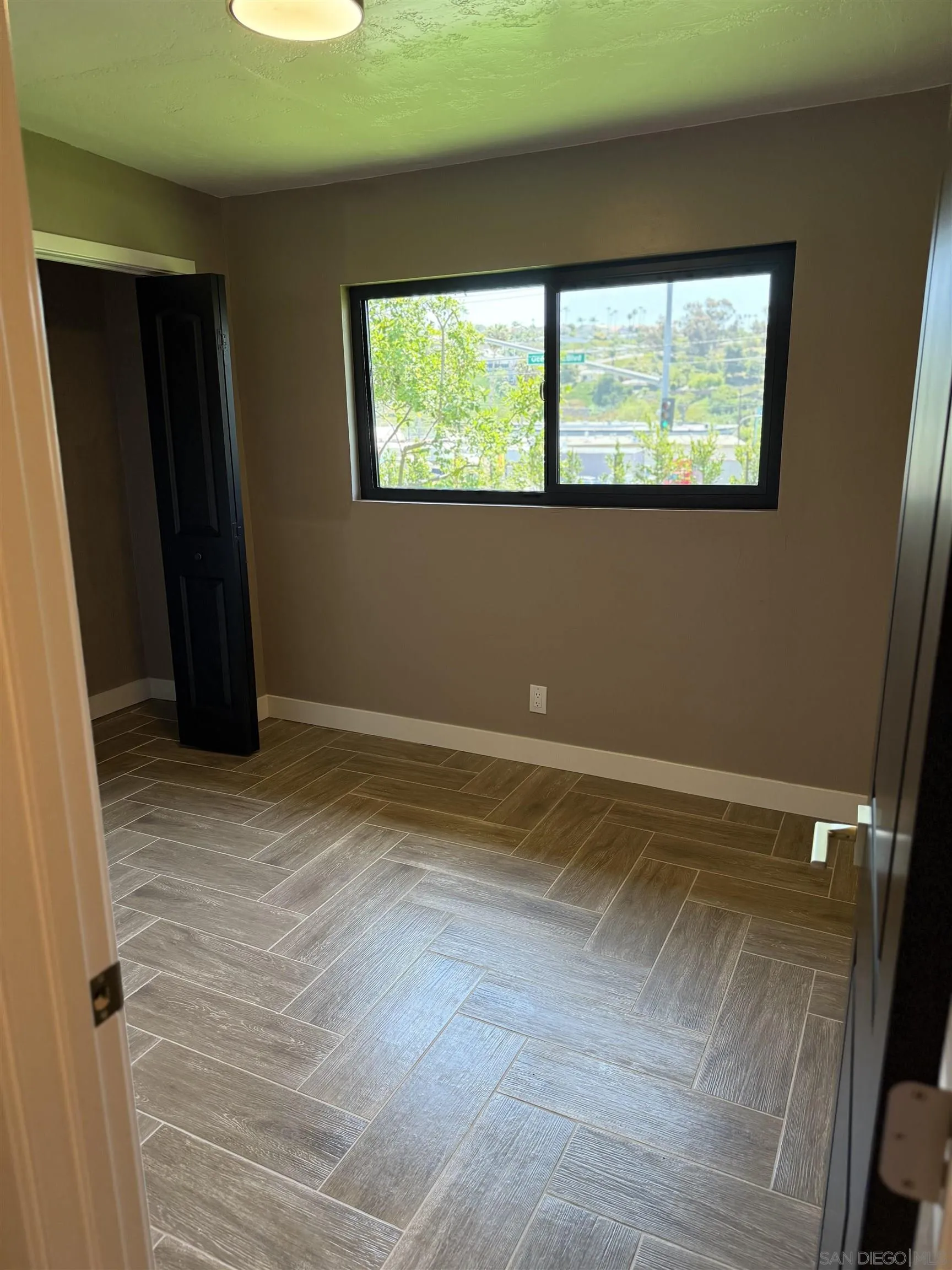 Photo #10: 260003746 Listing: Photo #10