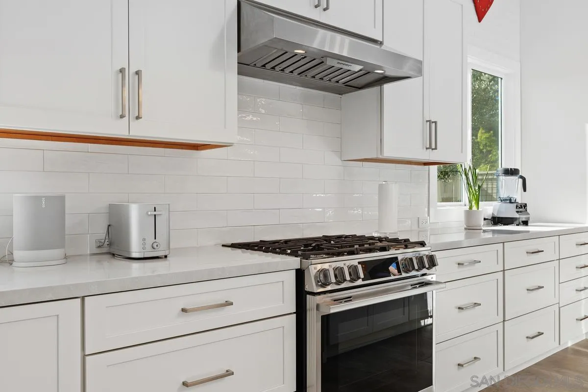 https://cdn.realtyfeed.com/cdn/127/260003748/7c03cddf727be6376fe47c7430ad562c.webp