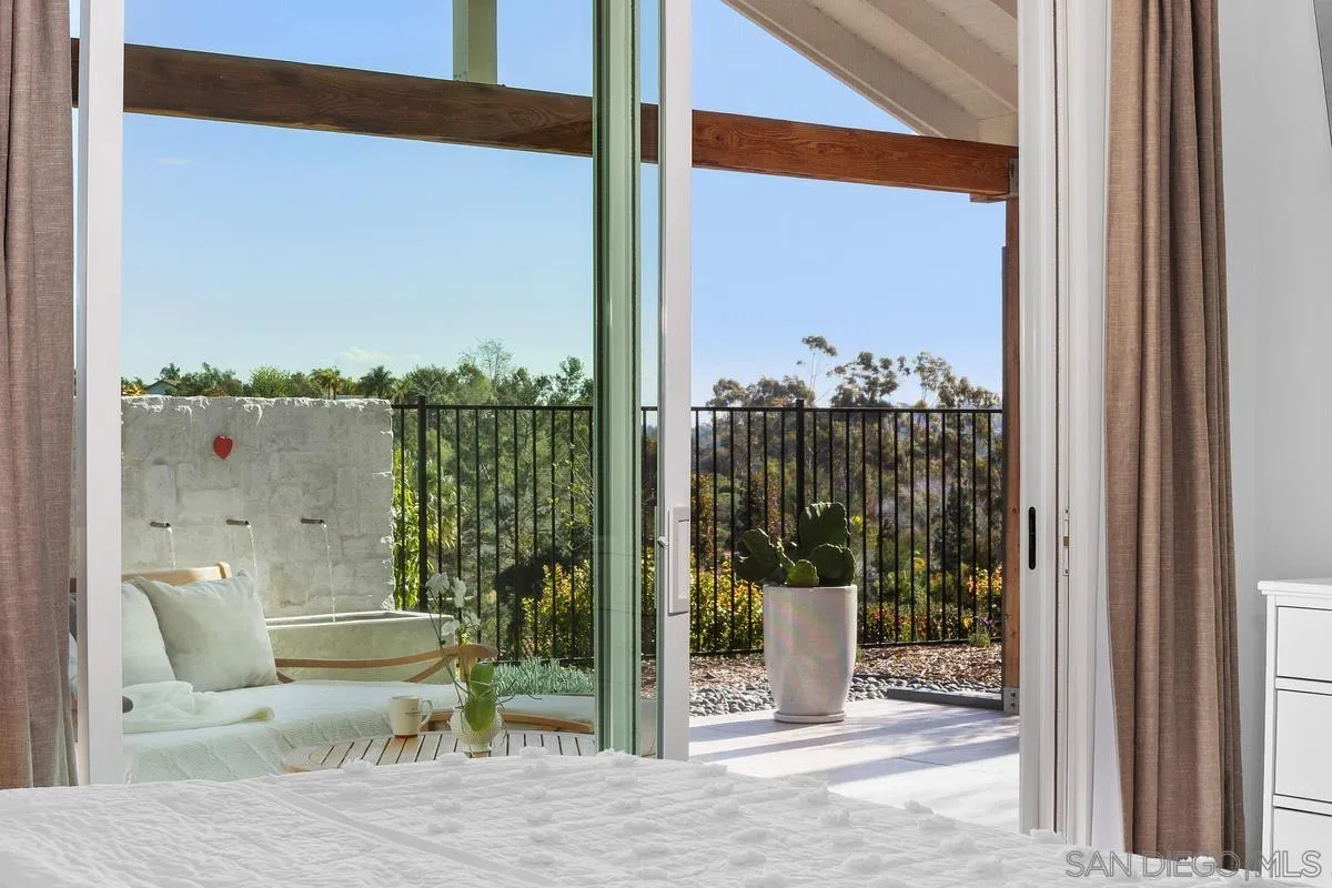 https://cdn.realtyfeed.com/cdn/127/260003748/d2d21e884ff25f538cca9b744cf9aacd.webp