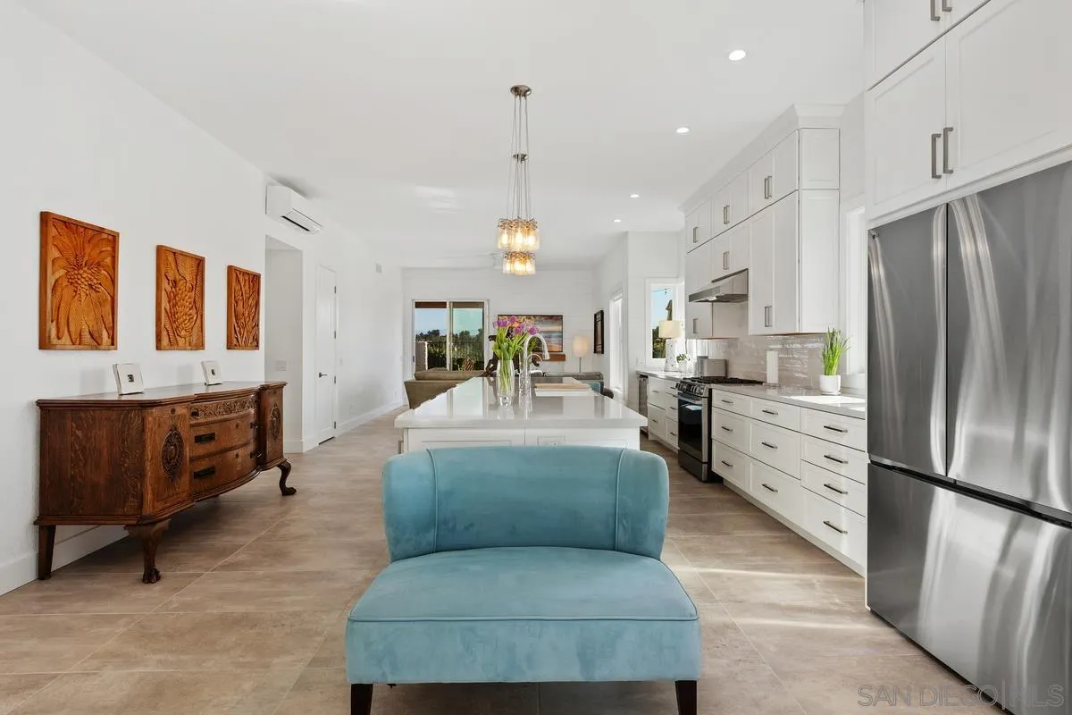 https://cdn.realtyfeed.com/cdn/127/260003748/da0814546c7158b77111d3651893d07f.webp