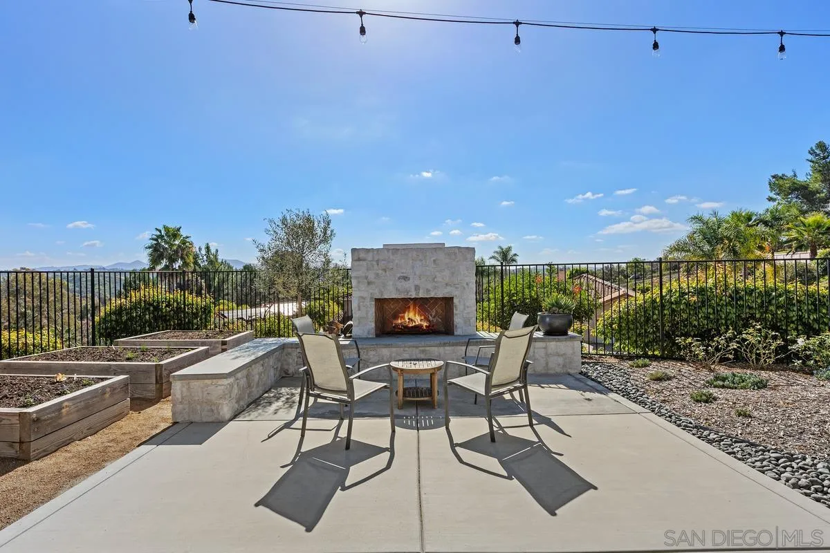 https://cdn.realtyfeed.com/cdn/127/260003748/fff3fd773b04d684ba399407370696ed.webp