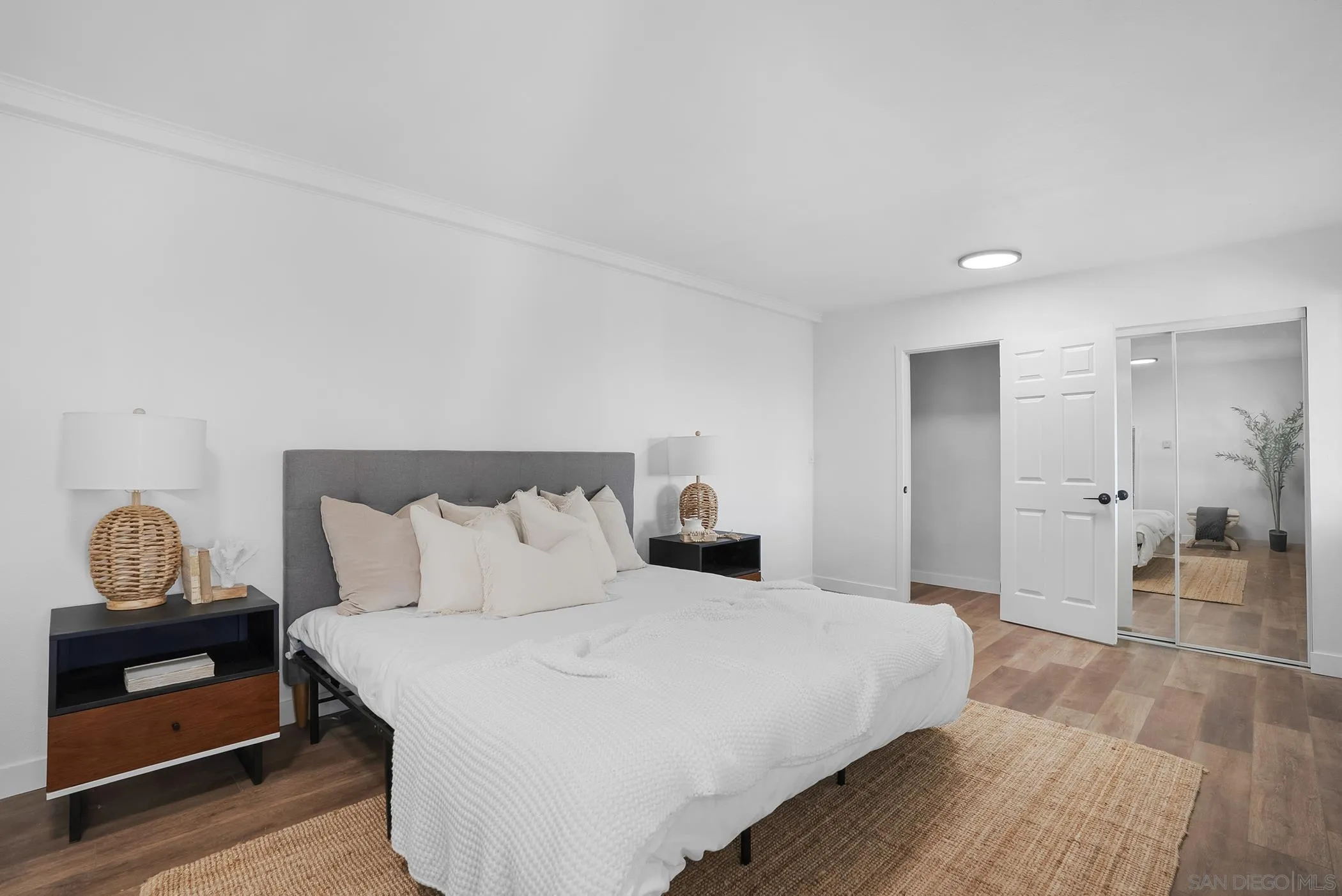 https://cdn.realtyfeed.com/cdn/127/260003750/8d479fcf740390964d76cad138ff5aed.webp