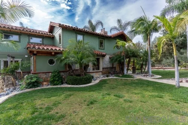 https://cdn.realtyfeed.com/cdn/127/260003751/fc861b654347ac728bcc370d1d087c55.webp
