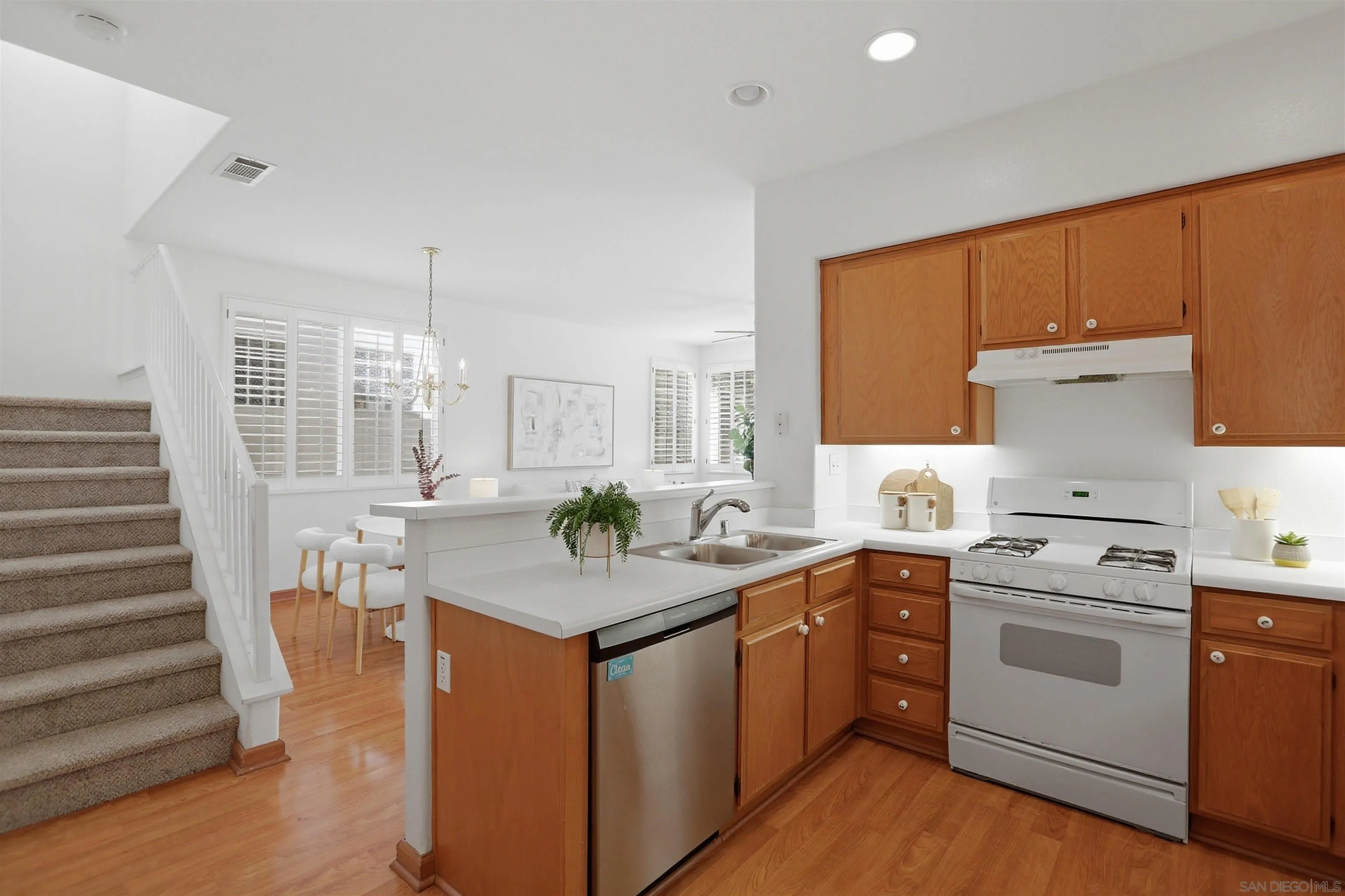 Photo #16: 260003754 Listing: Photo #16